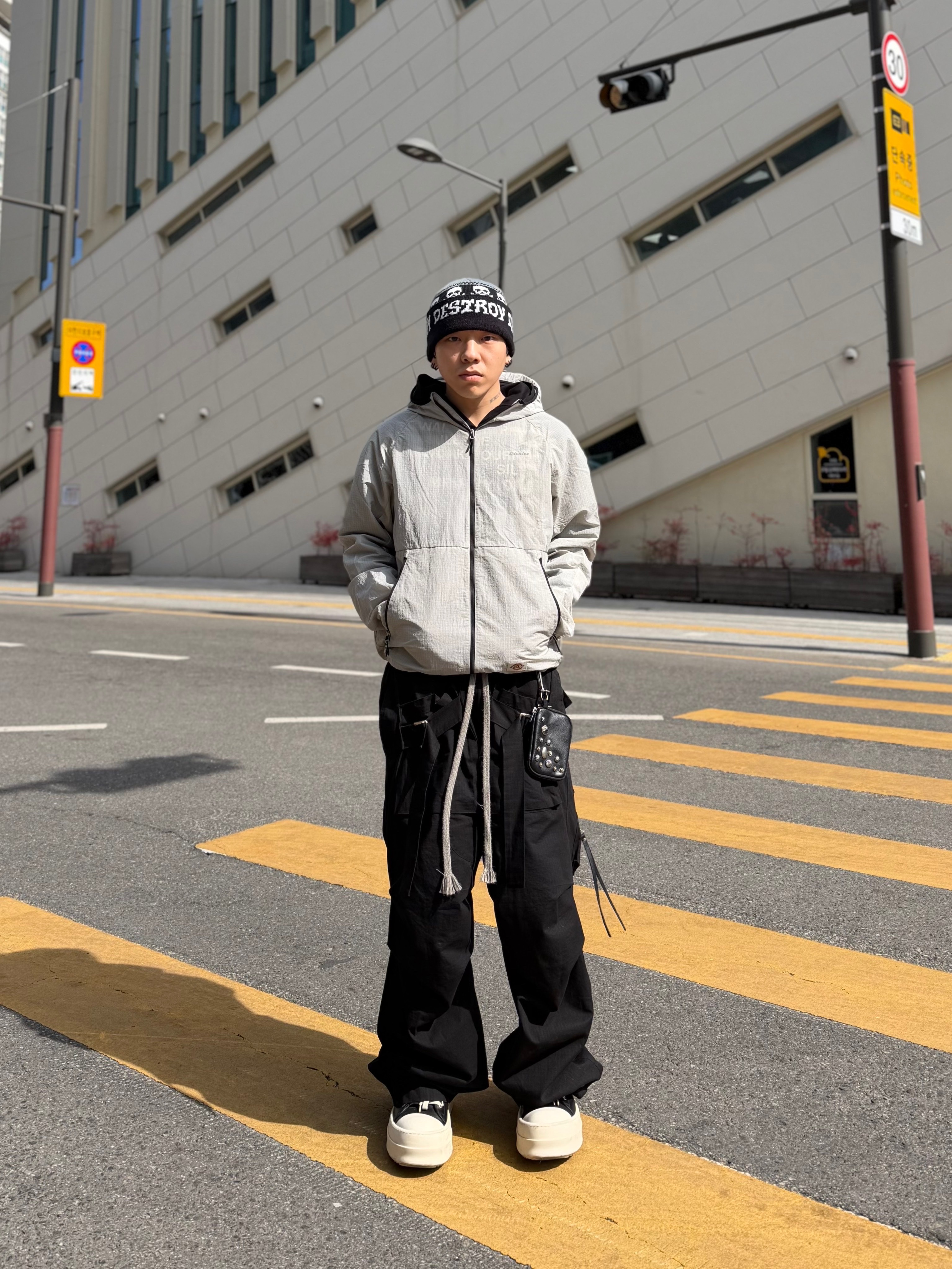Rick Owens Mega Bumper Sneakers Black Milk, Rick Owens Mega Bumper Sneakers Black Milk 착용 스타일 - 1