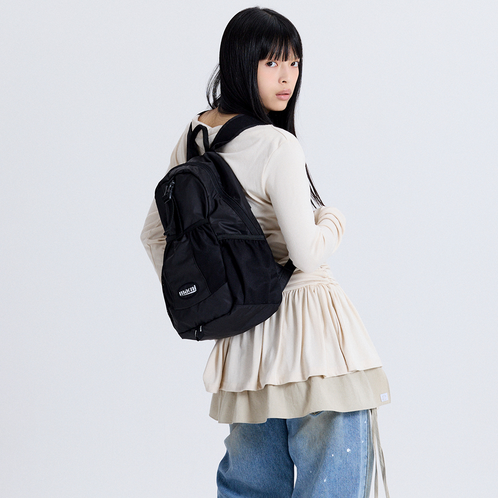 마크니 트래커 나일론 백팩 블랙(MACNI Tracker Nylon Backpack Black) - 2