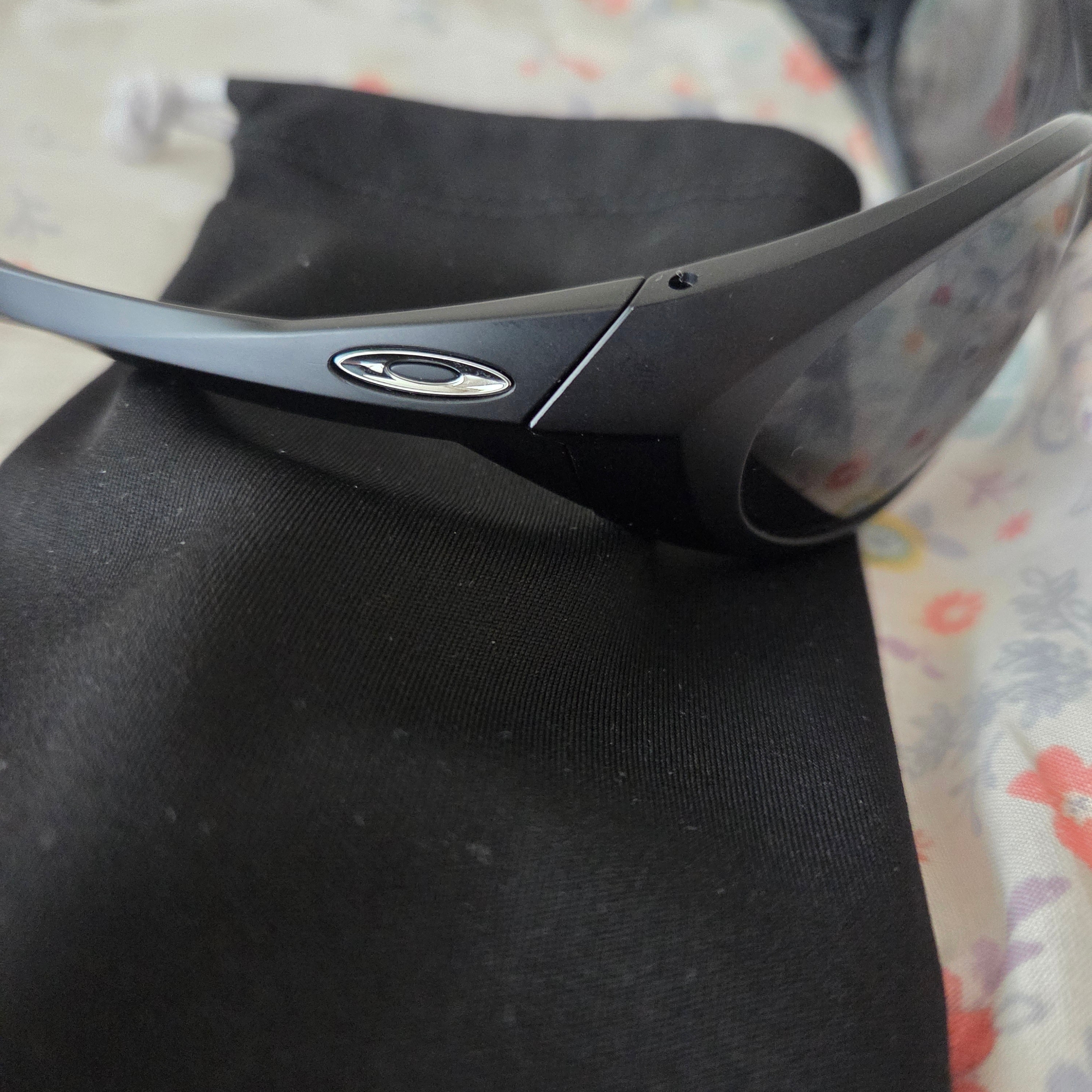 Oakley Eye Jacket Redux Matte Black Frame Prizm Grey Lenses High Bridge Fit 착용 스타일