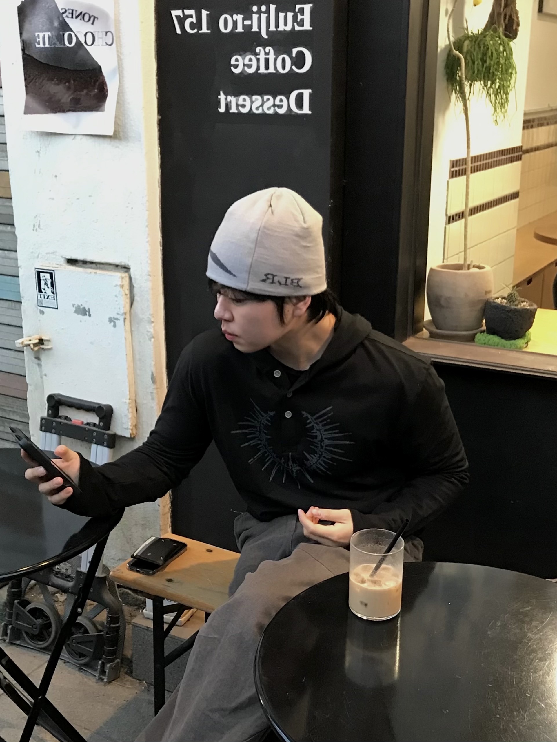 BLR Curved Logo Beanie Black/Gray, BLR Curved Logo Beanie Grey 착용 스타일 - 8