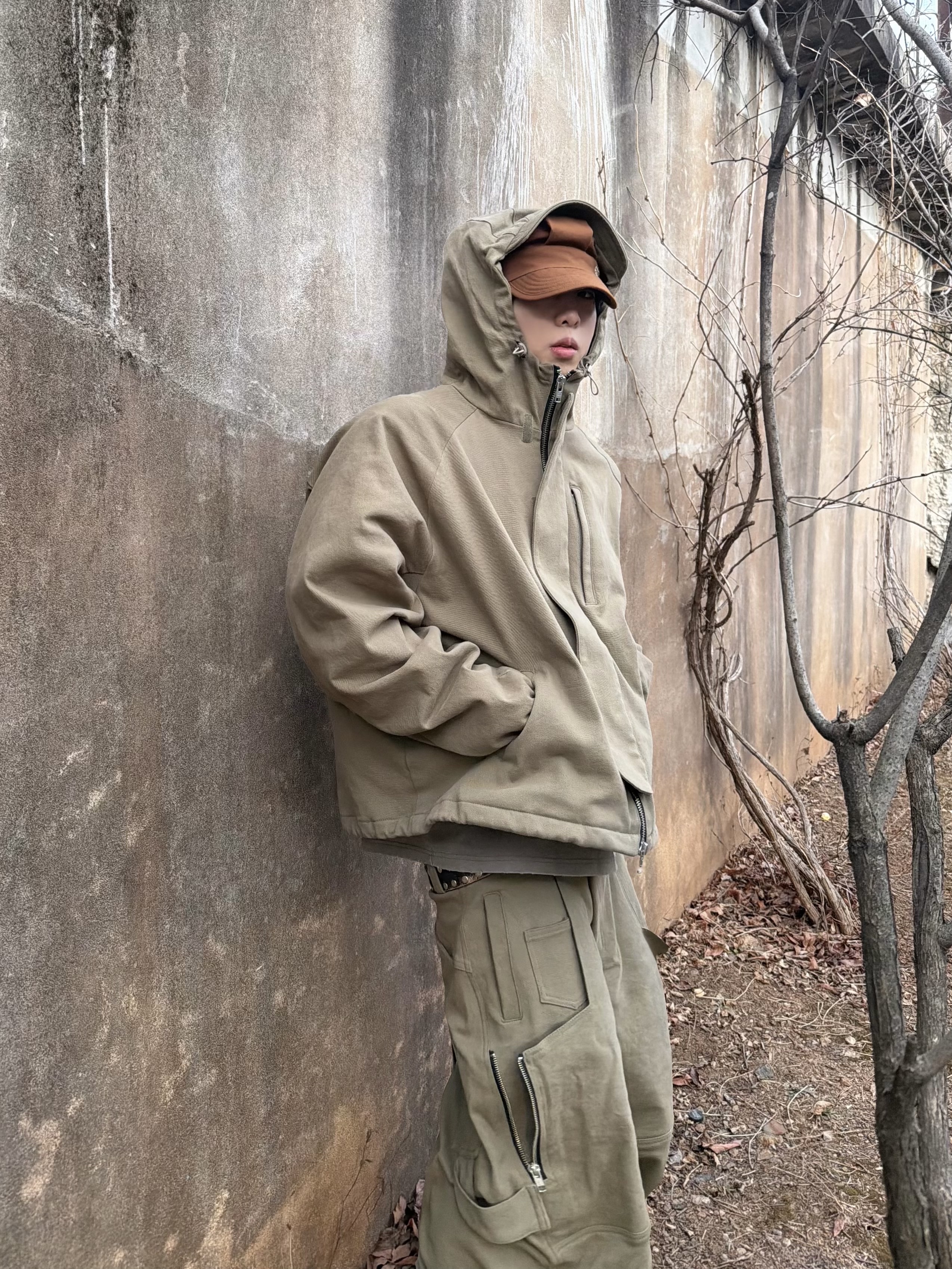 Kamien Ground Shell Moleskin Jacket Light Olive, Kamien Ground Moleskin Pants Light Olive 착용 스타일 - 6