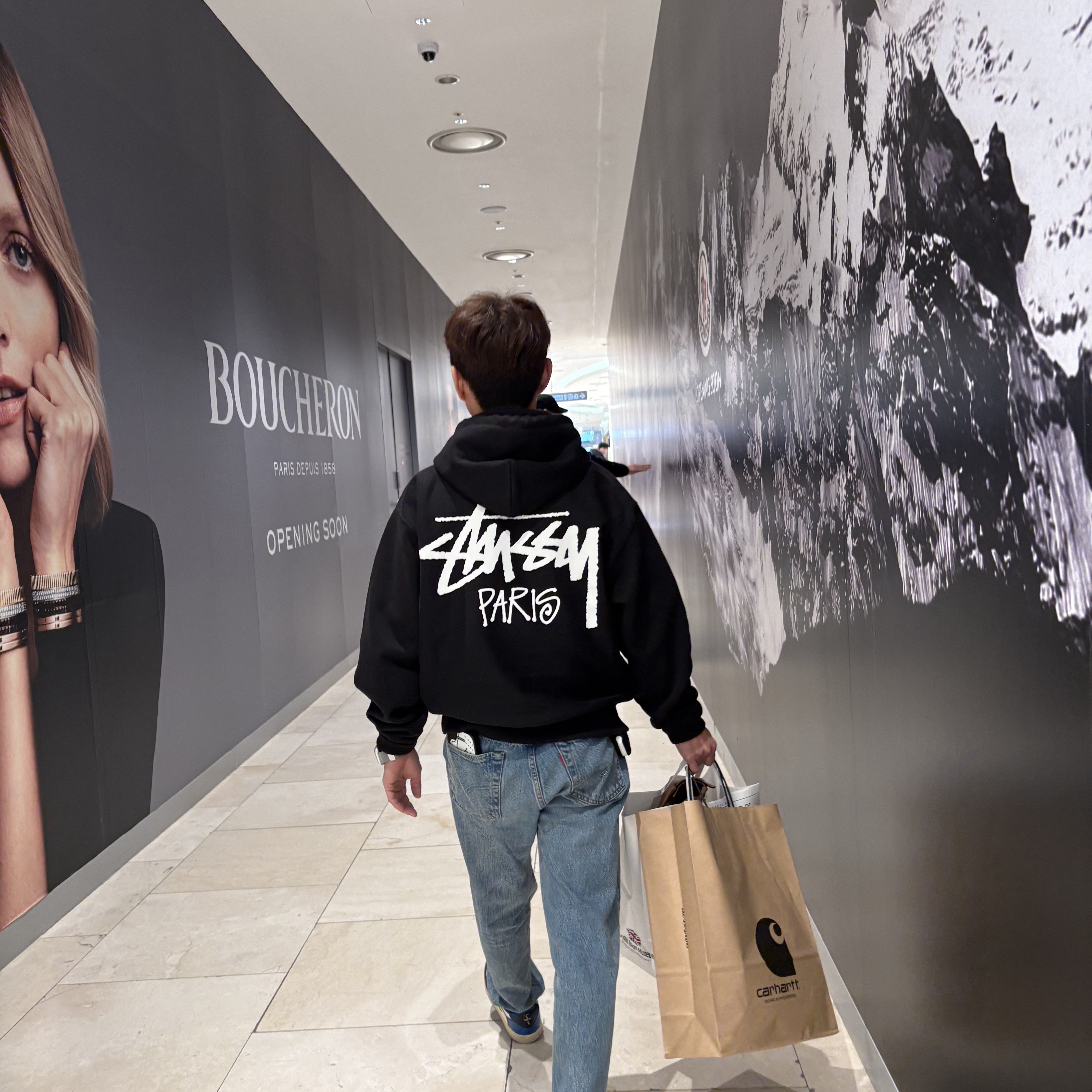 Stussy Stock Paris Hood Black, Jordan 1 x Travis Scott x Fragment Retro Low OG SP Military Blue 착용 스타일 - 1