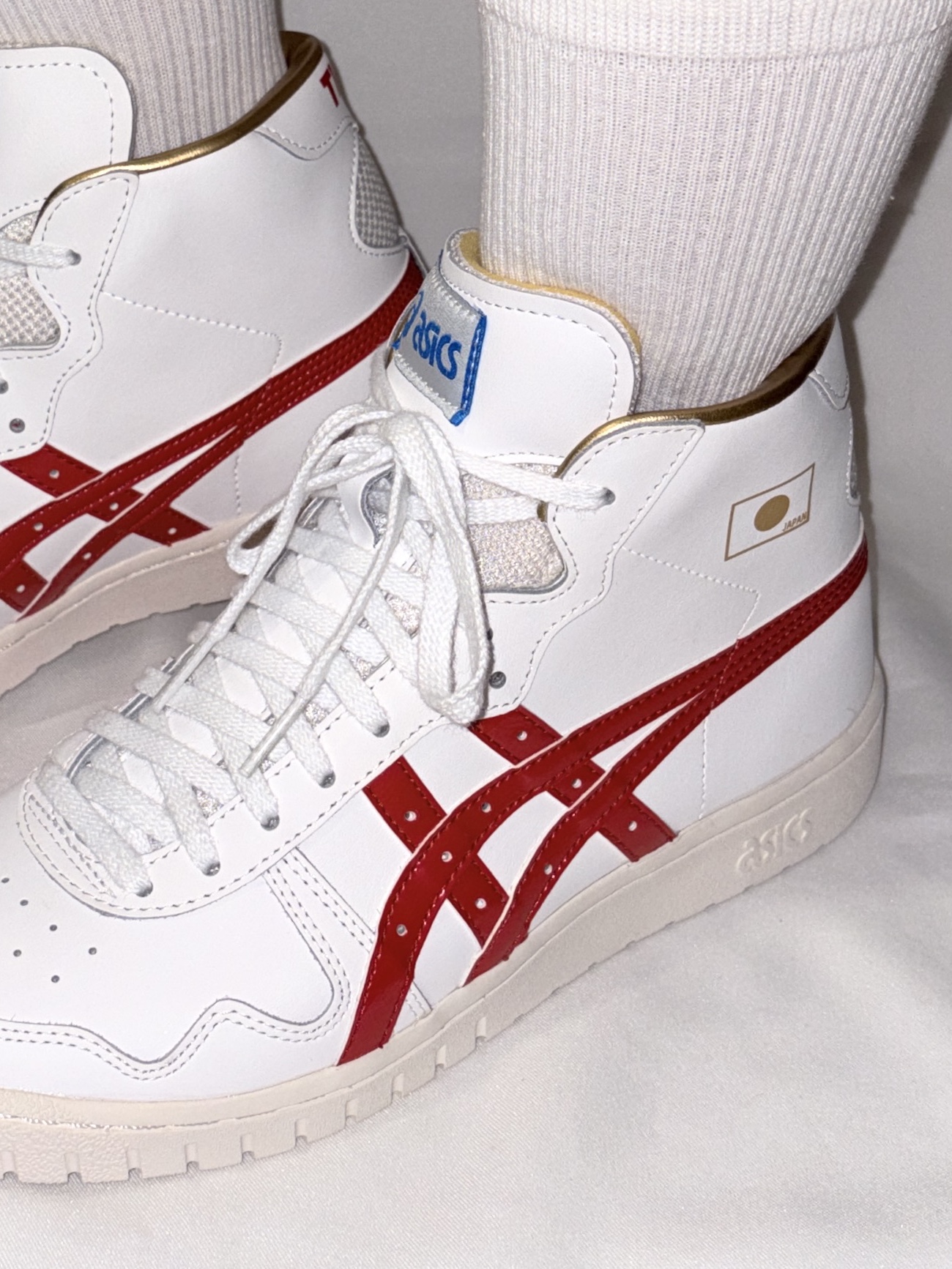 Asics Japan L Retro White Red, The First Slam Dunk One And Only Shohoku Starting Member Jeong Daeman 착용 스타일 - 2