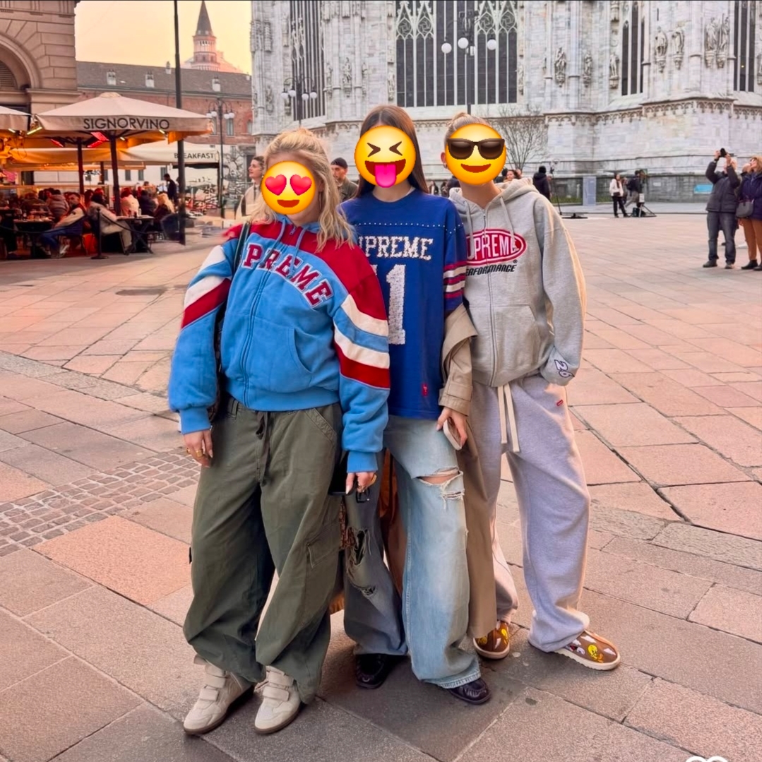 Supreme Filled Zip Up Hooded Sweatshirt Light Blue - 26SS 착용 스타일 - 1