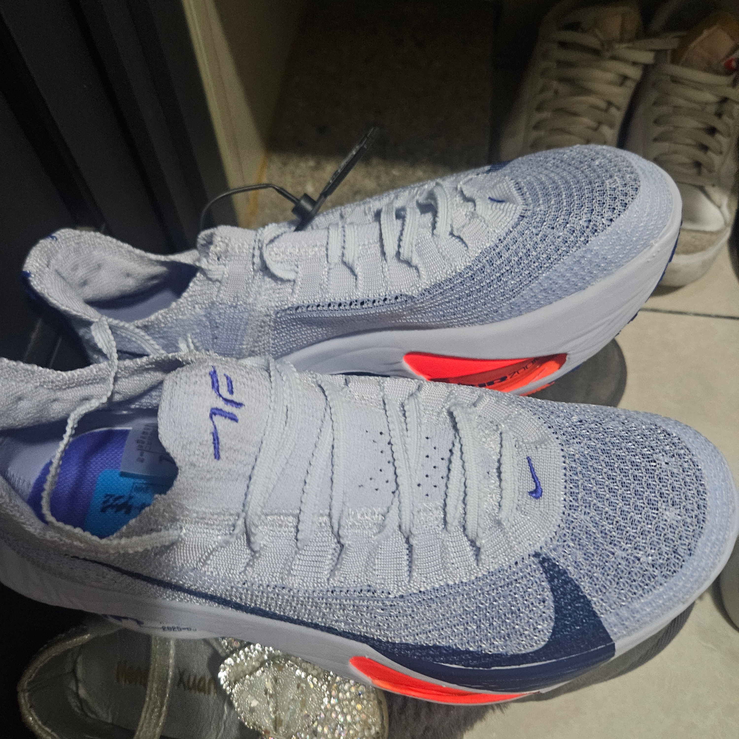 (W) Nike Air Zoom Alphafly Next% 3 Football Grey Ghost 착용 스타일