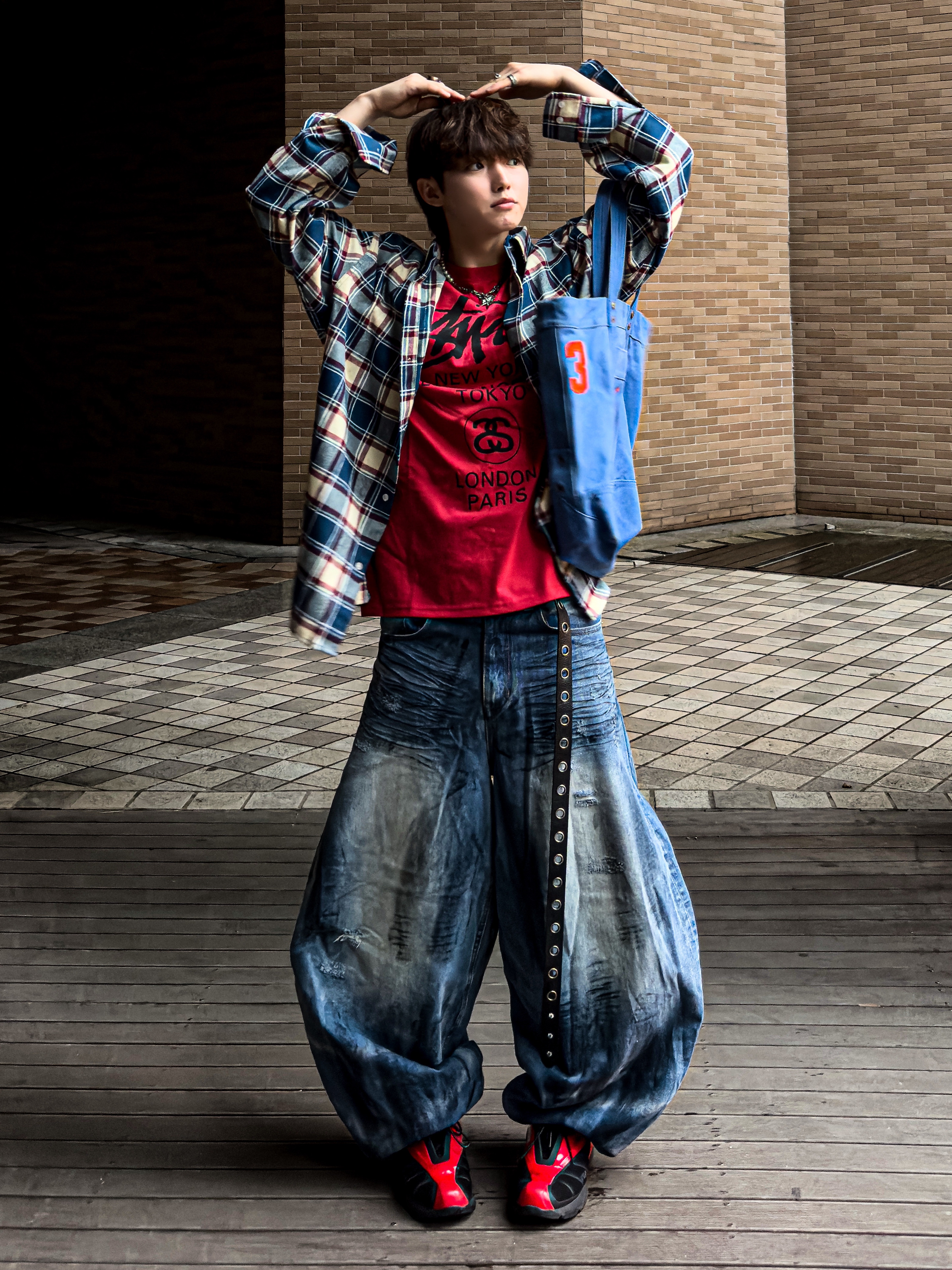 QT8 GARMENTS Rustic Core Flannel Check Shirt Blue 착용 스타일 - 2