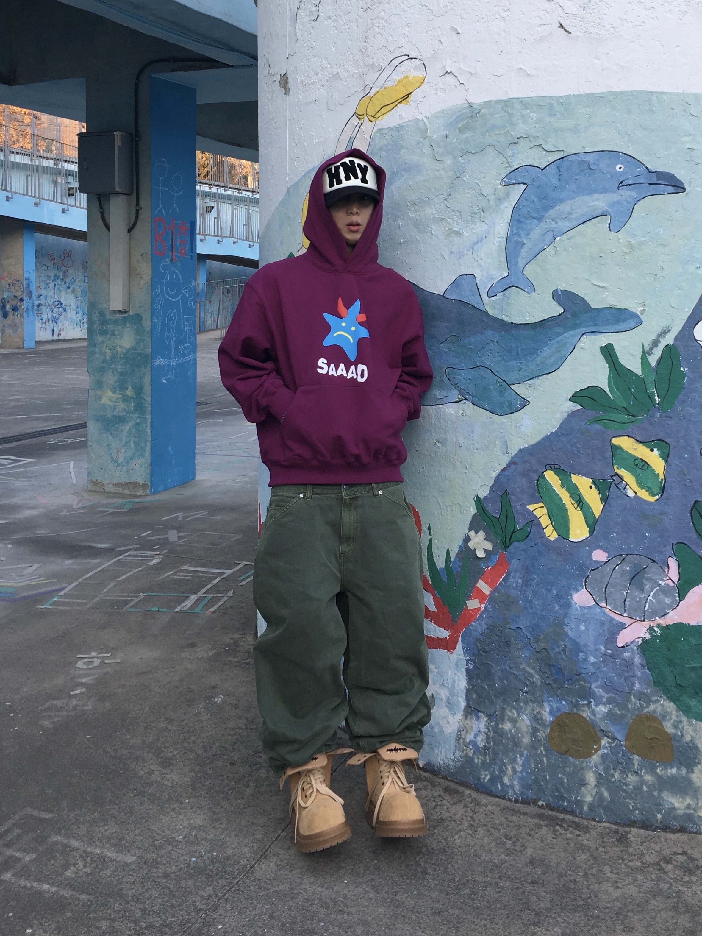 [더블적립] YESEYESEE Y.E.S Team Stadium Jacket Blue, [더블적립] YESEYESEE Flower Rivet Denim Pants Khaki Green 착용 스타일 - 6