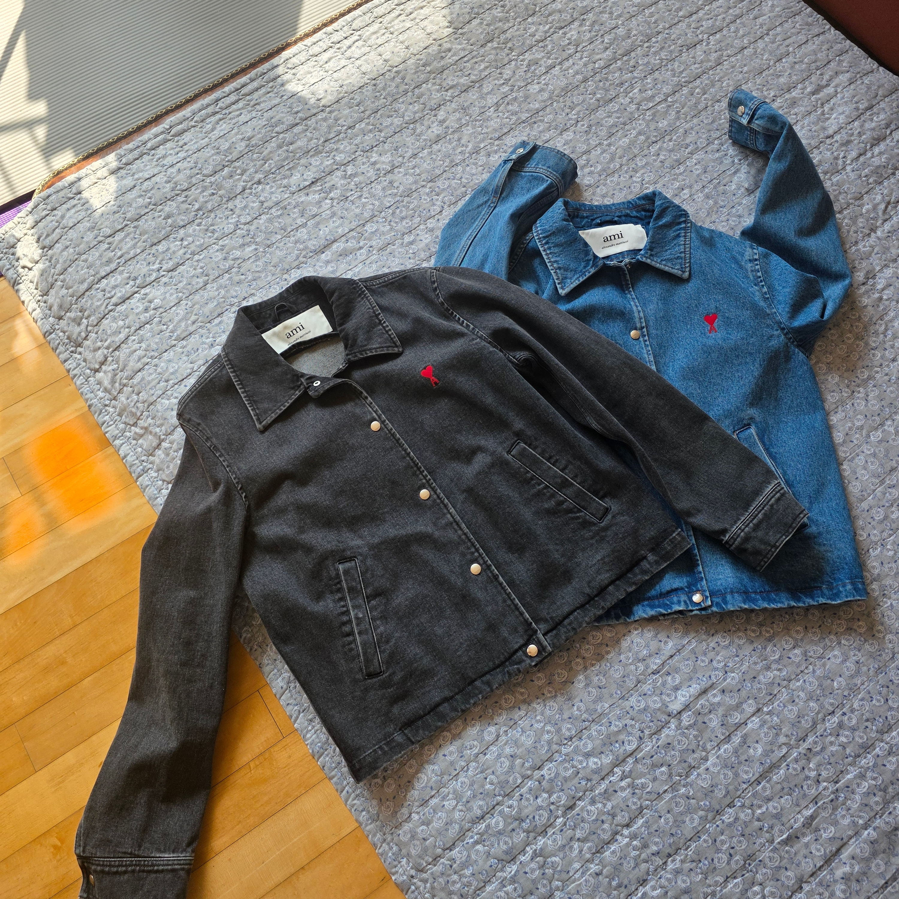 AMI de Coeur Press Buttons Jacket Used Black 착용 스타일