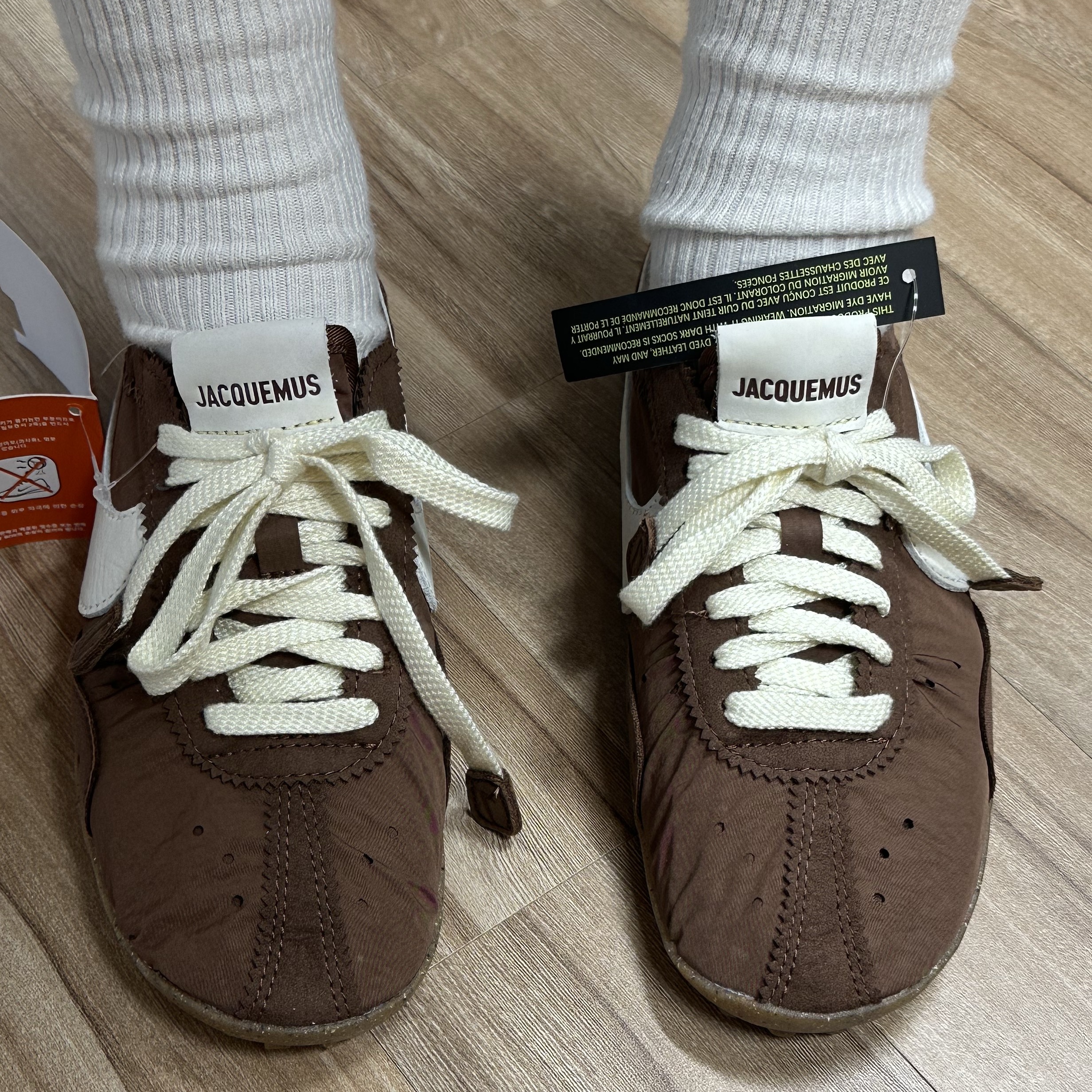 Nike x Jacquemus Moon Shoe SP Fauna Brown Cashmere 착용 스타일 - 2