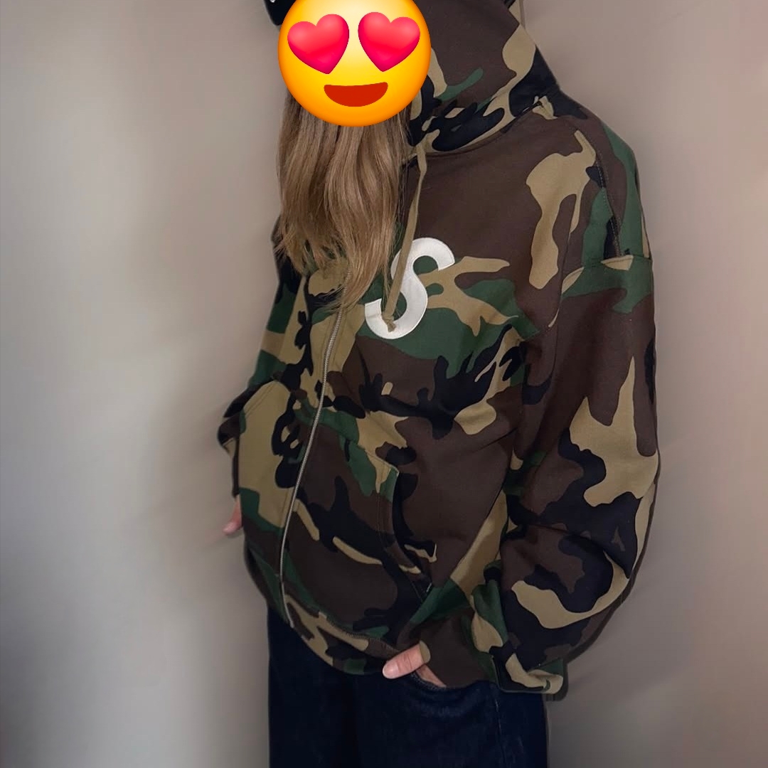 Supreme S Logo Zip Up Hooded Sweatshirt Woodland Camo - 25FW 착용 스타일 - 2