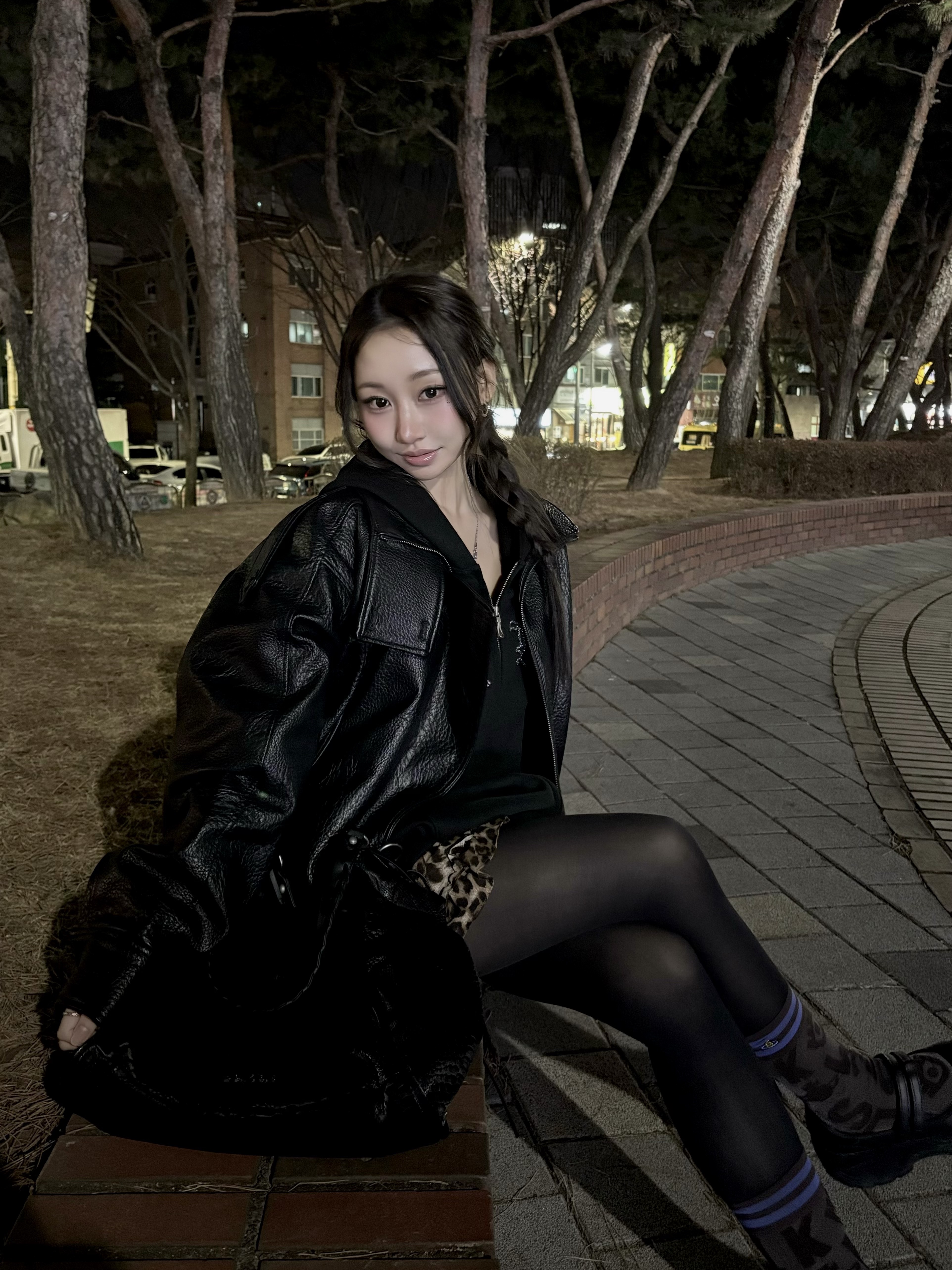 Zara Faux Leather Jacket Black 착용 스타일 - 3