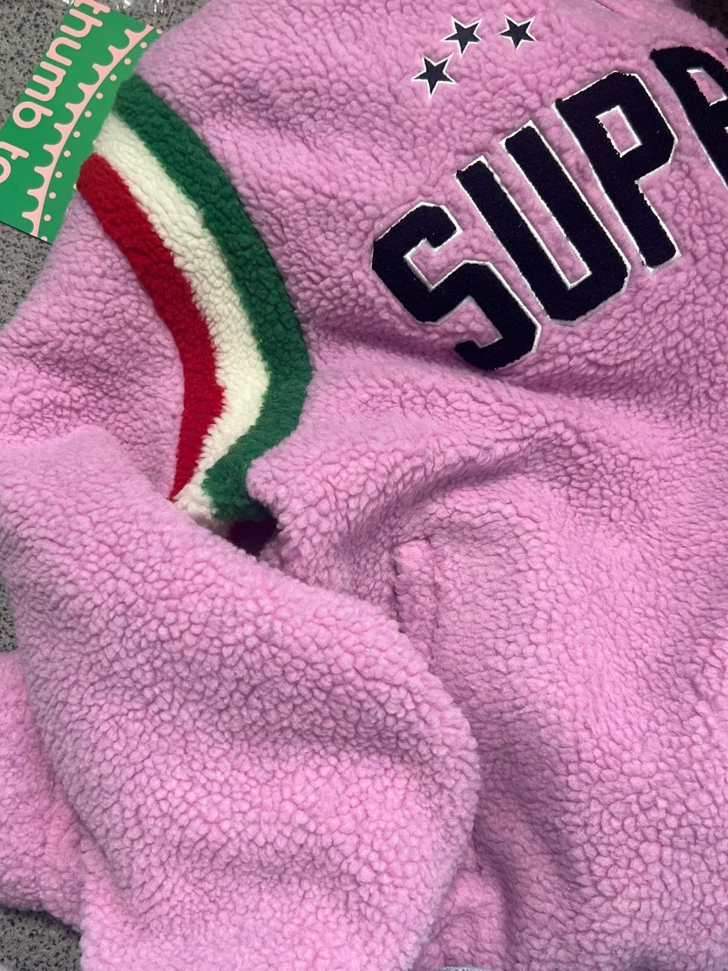 Supreme Arc Half Zip Fleece Pullover Pink - 23FW, Supreme Tote Bag Blue - 23FW 착용 스타일 - 2