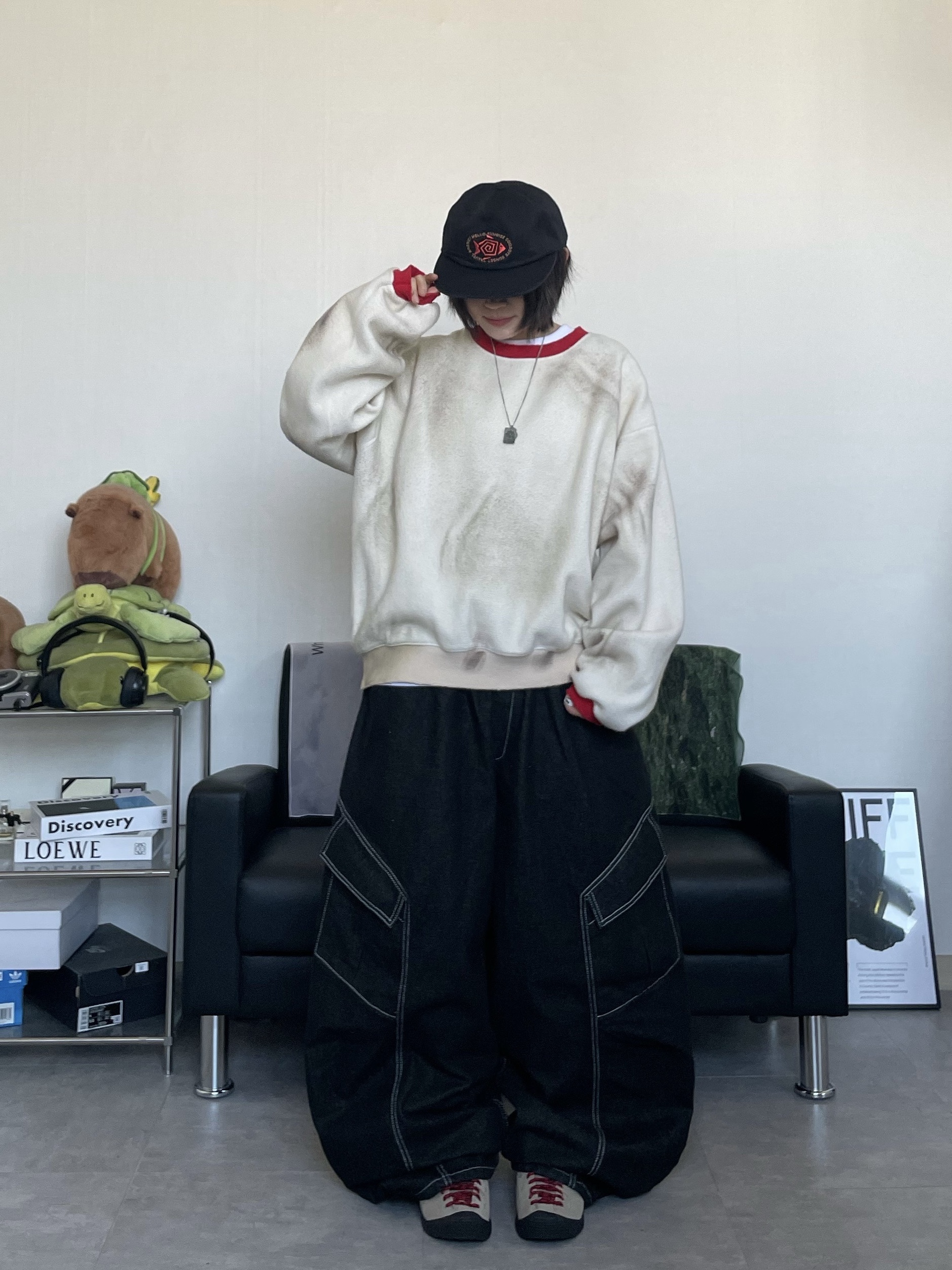 (W) Keen Jasper Suede Sneakers Silver Mink, Hello Sunrise Fish Oval Logo Relaxed Fit 6P Cap Black 착용 스타일 - 2