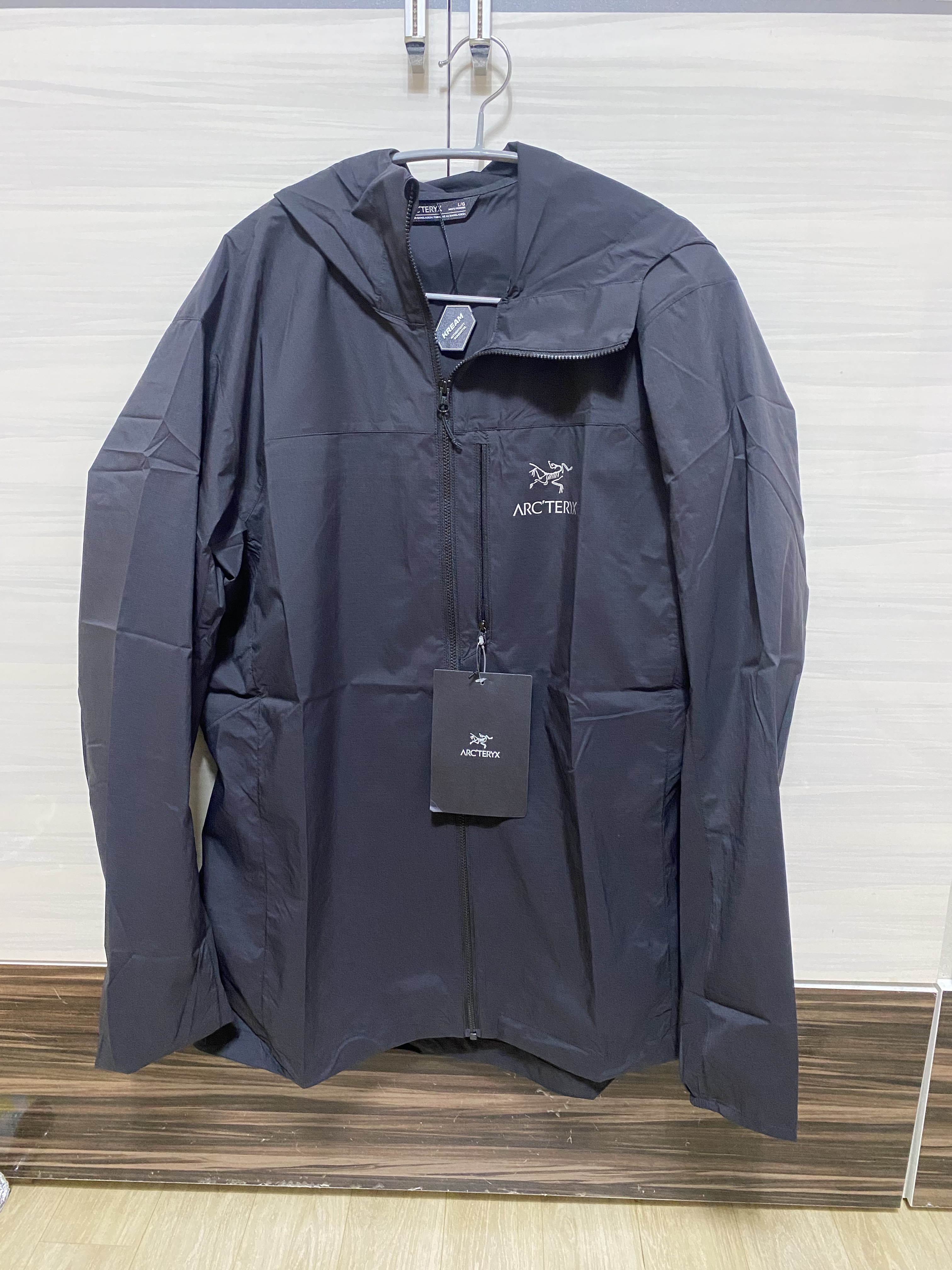 Arc'teryx Squamish Hoody Black 착용 스타일