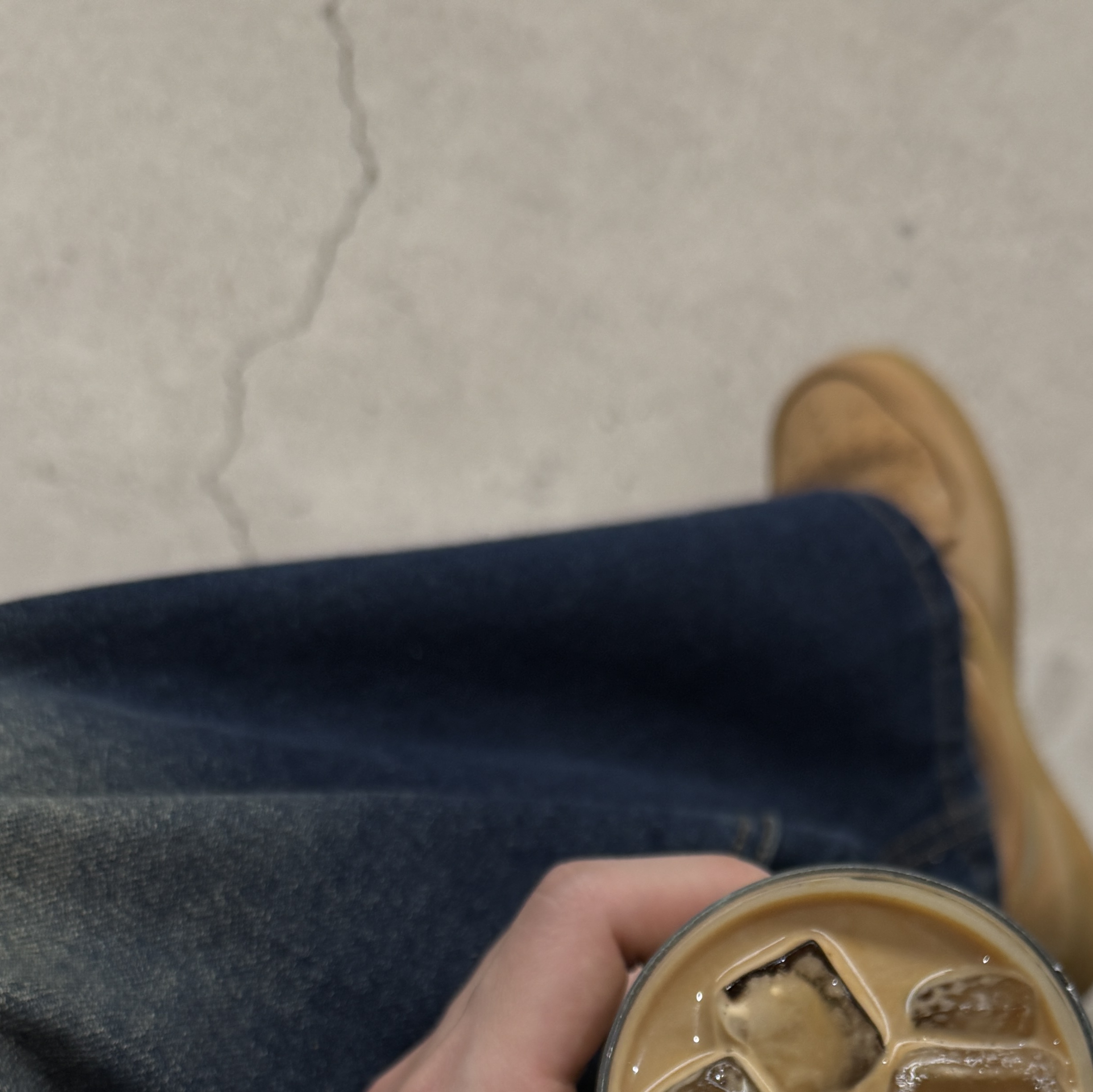 Nike Air Force 1 '07 WB Flax 착용 스타일