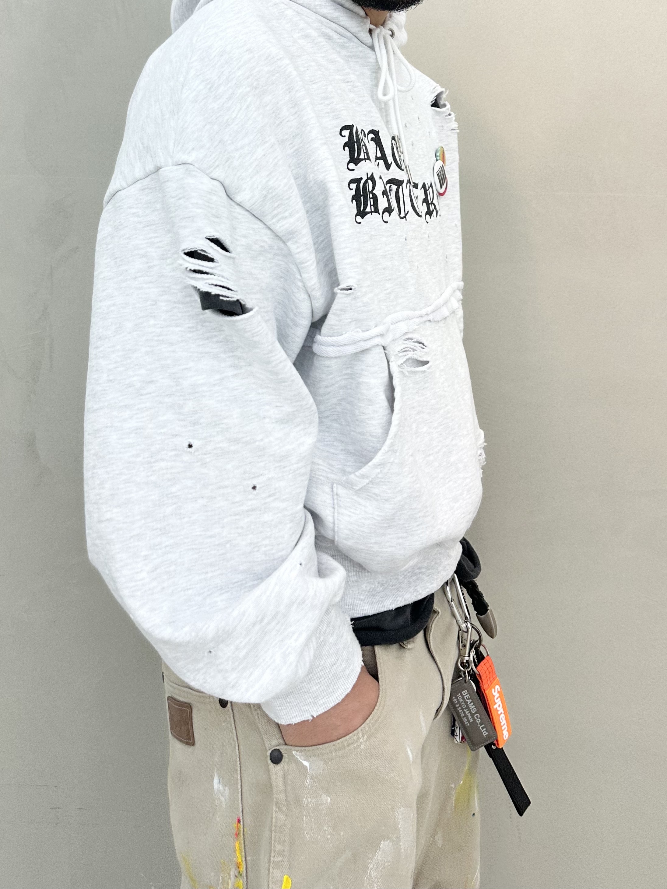 Oakley Ellipse Graphic Beanie Black White, Maison Mihara Yasuhiro Peterson OG Sole Canvas Low Sneakers Black 착용 스타일 - 2