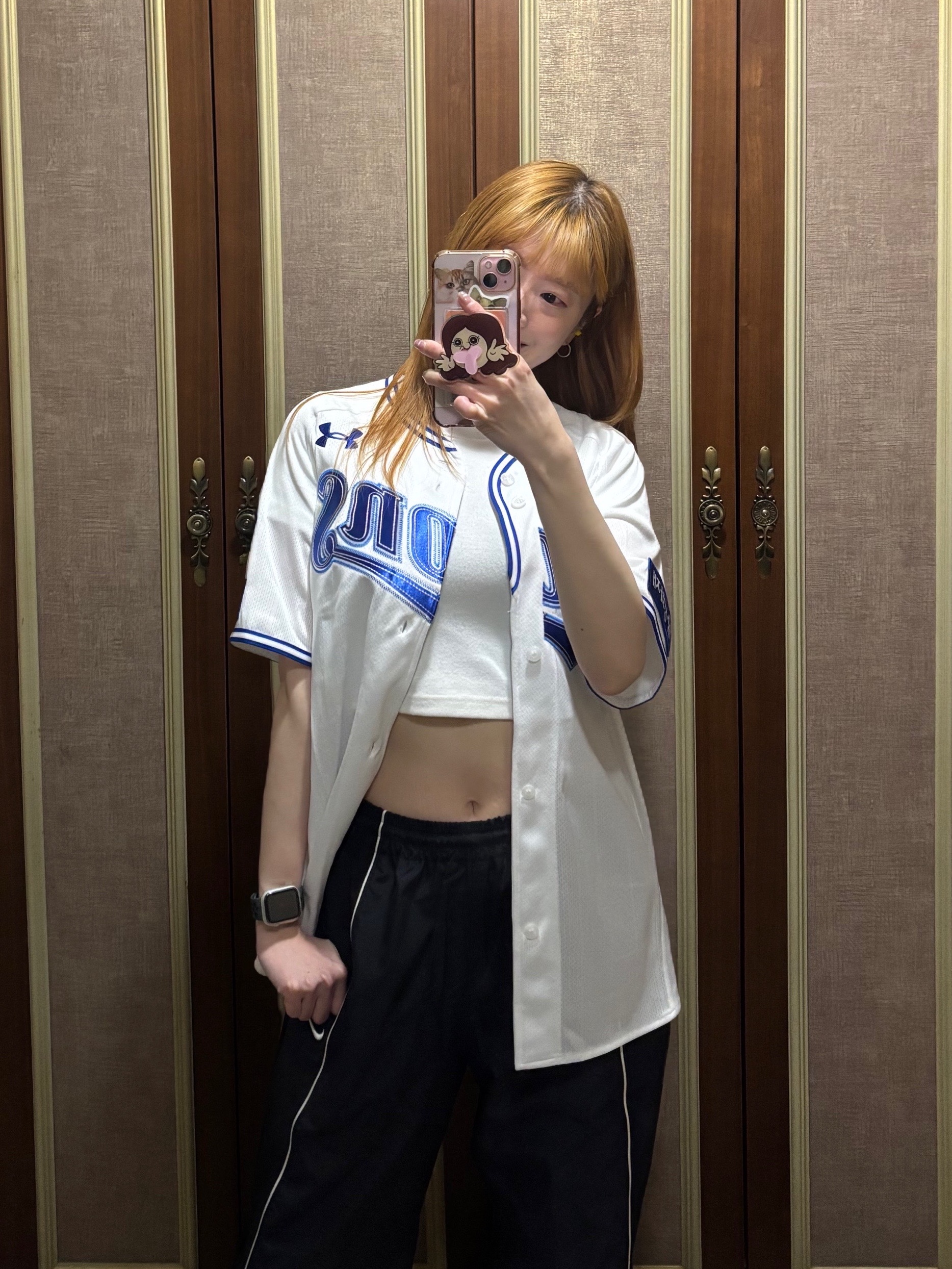 Samsung Lions 2025 Professional Home Uniform White (Non Marking Ver.) 착용 스타일 - 1