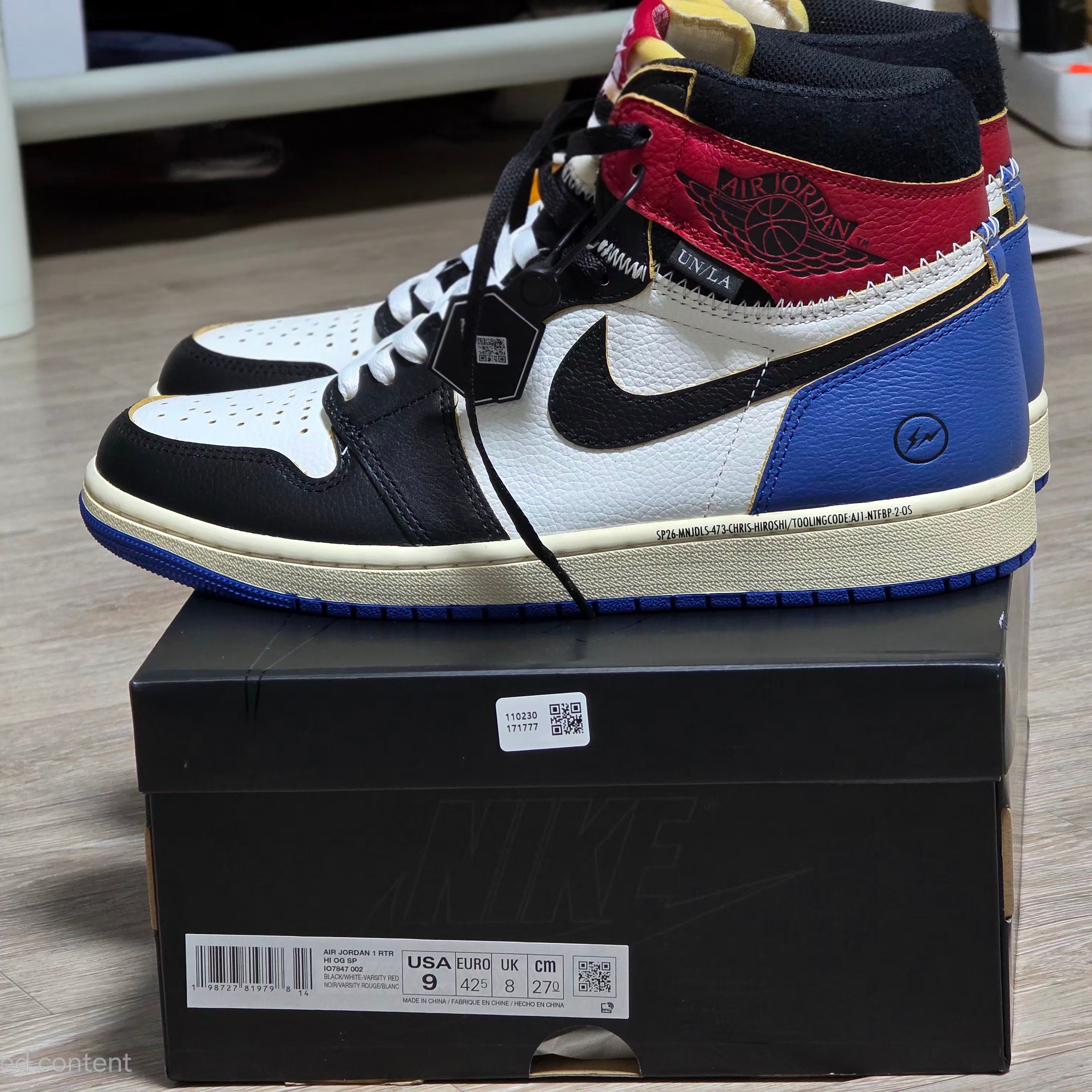 Jordan 1 x Fragment x Union LA Black and Varsity Red 착용 스타일
