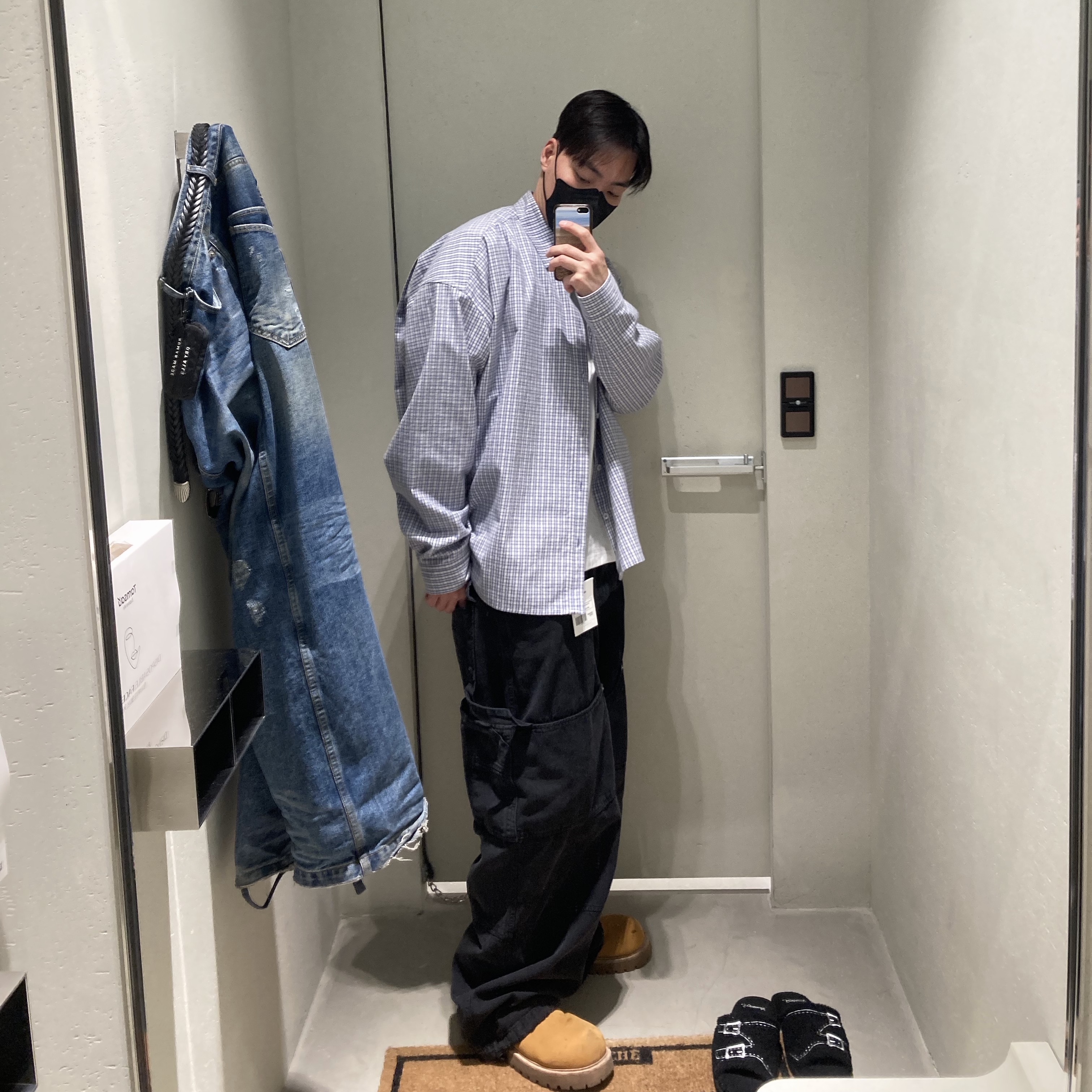 Nonnod Double knee cover pants Vintage black, Nonnod Flexible String Check Shirt Japanese Sky Blue 착용 스타일 - 1