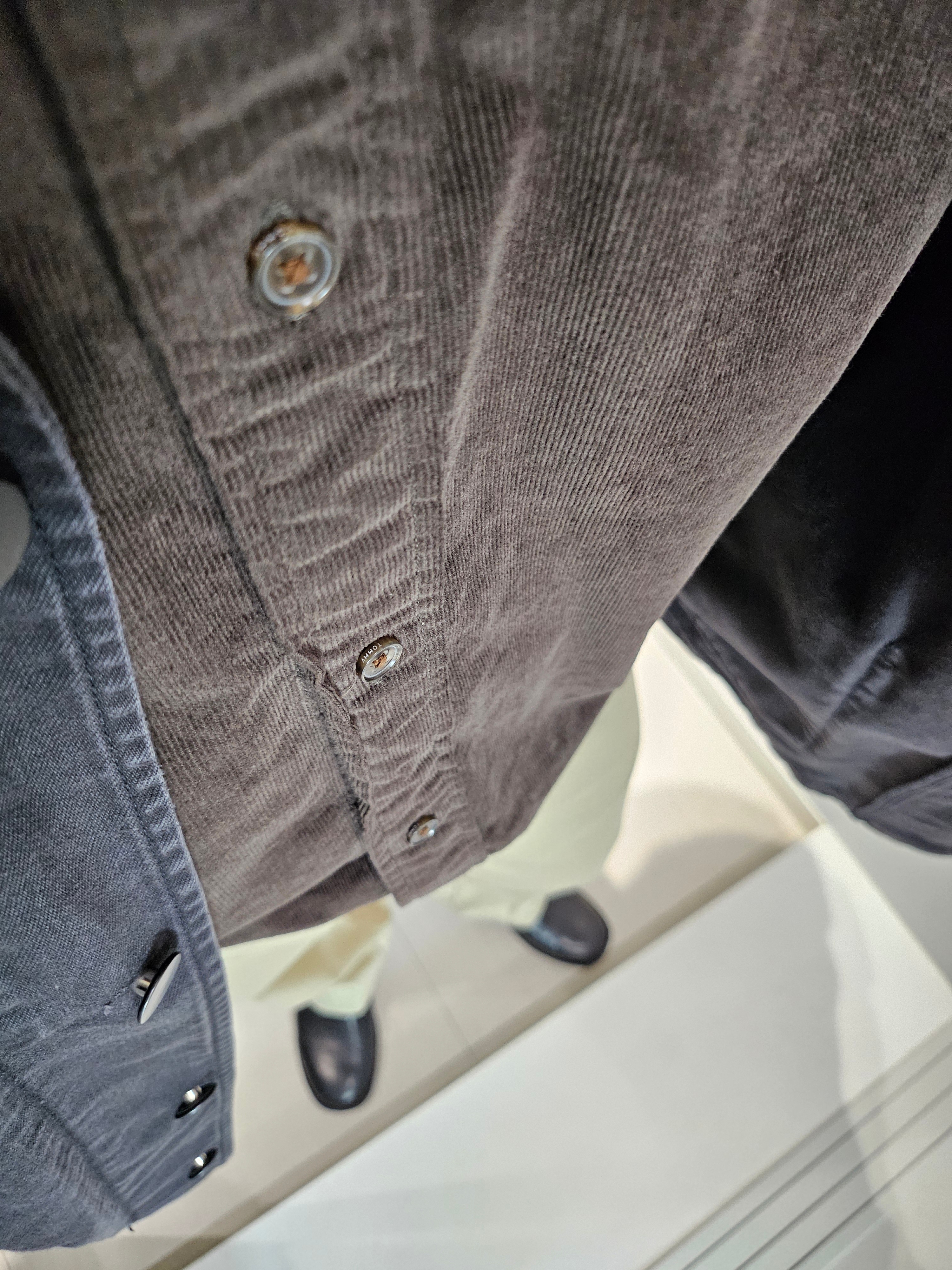 Nanamica Wide Chino Pants Khaki, Kinchi Shower - 808 (a) Black 착용 스타일 - 2
