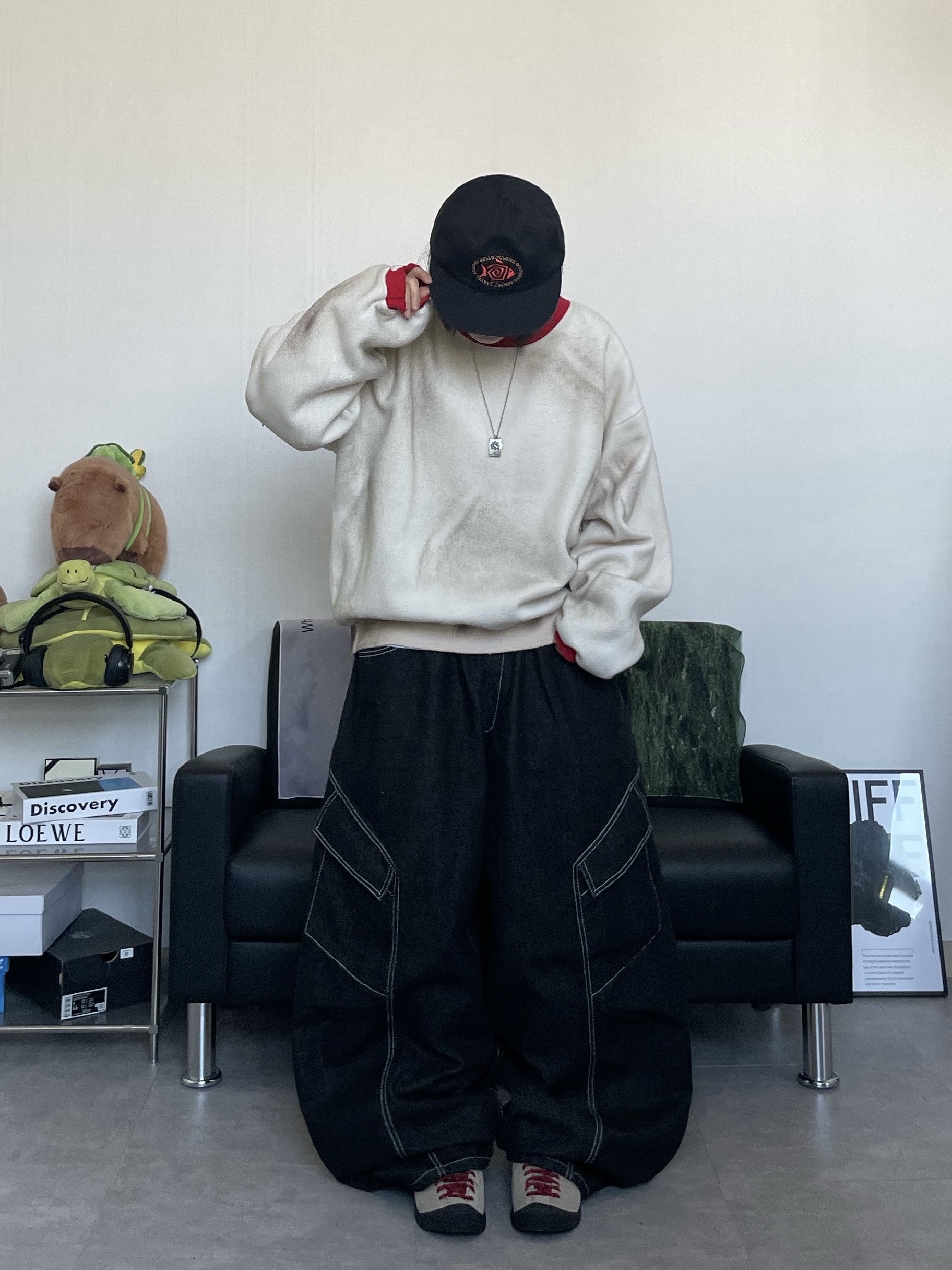 (W) Keen Jasper Suede Sneakers Silver Mink, Hello Sunrise Fish Oval Logo Relaxed Fit 6P Cap Black 착용 스타일 - 4