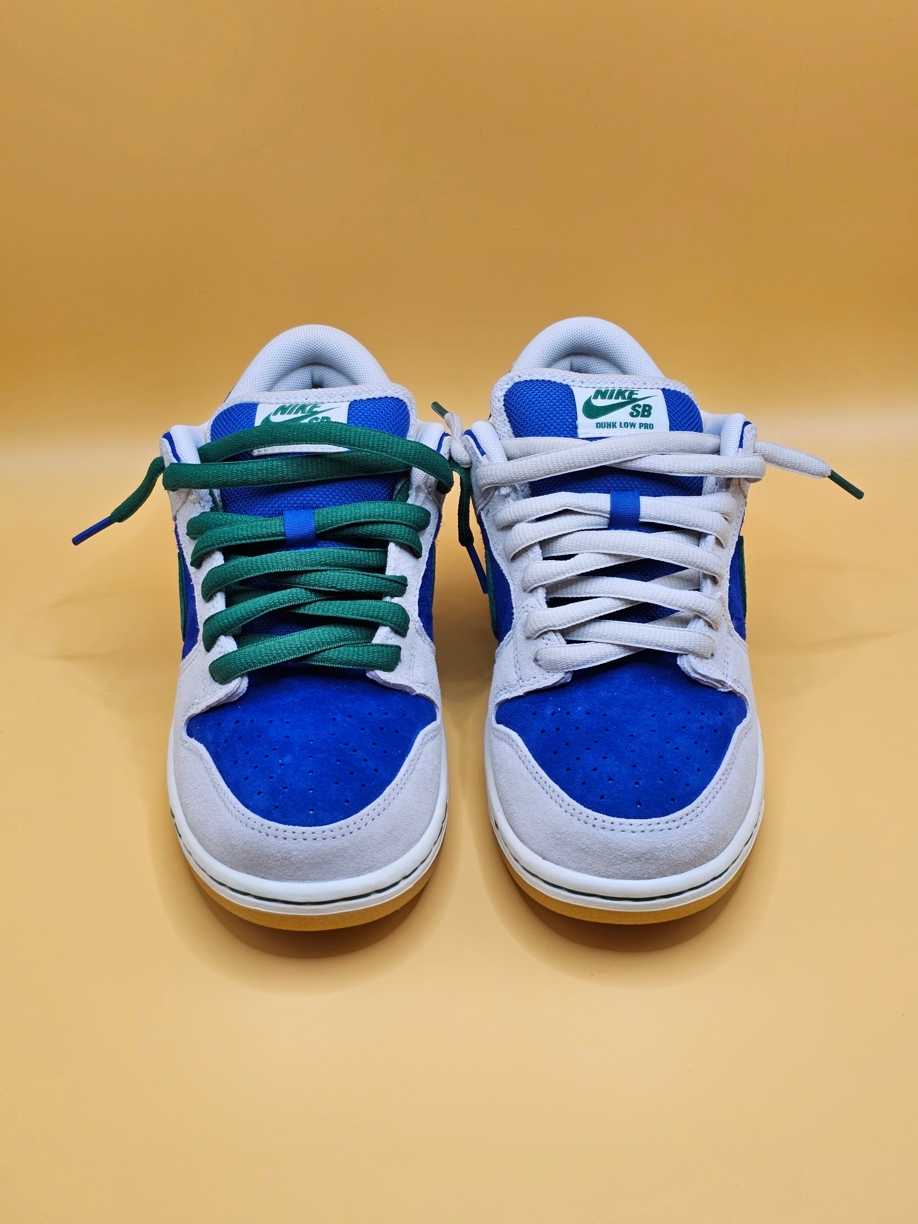 Nike SB Dunk Low Pro Phantom and Hyper Royal 착용 스타일 - 7