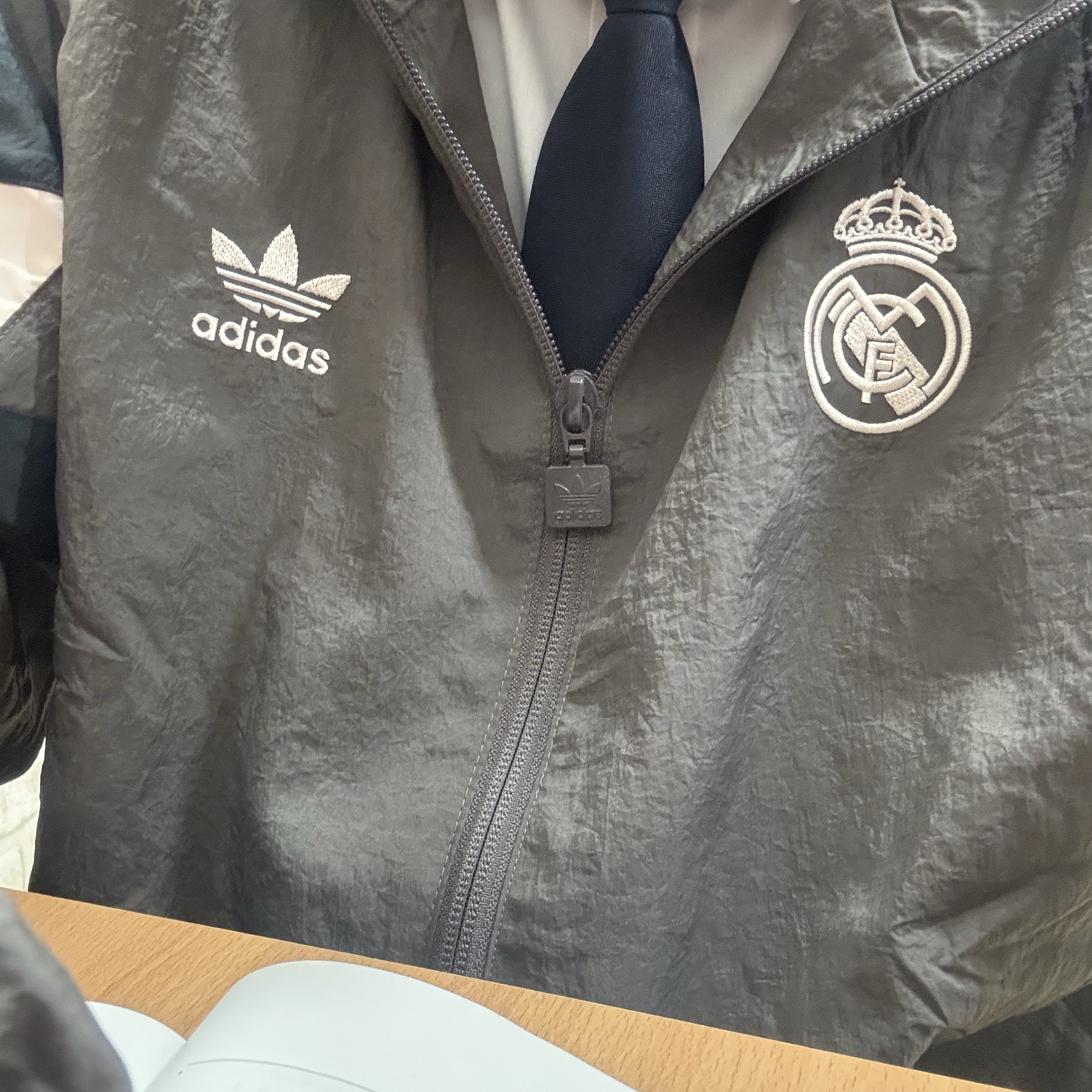 Adidas Real Madrid Originals Track Top Charcoal Grey - KR Sizing 착용 스타일