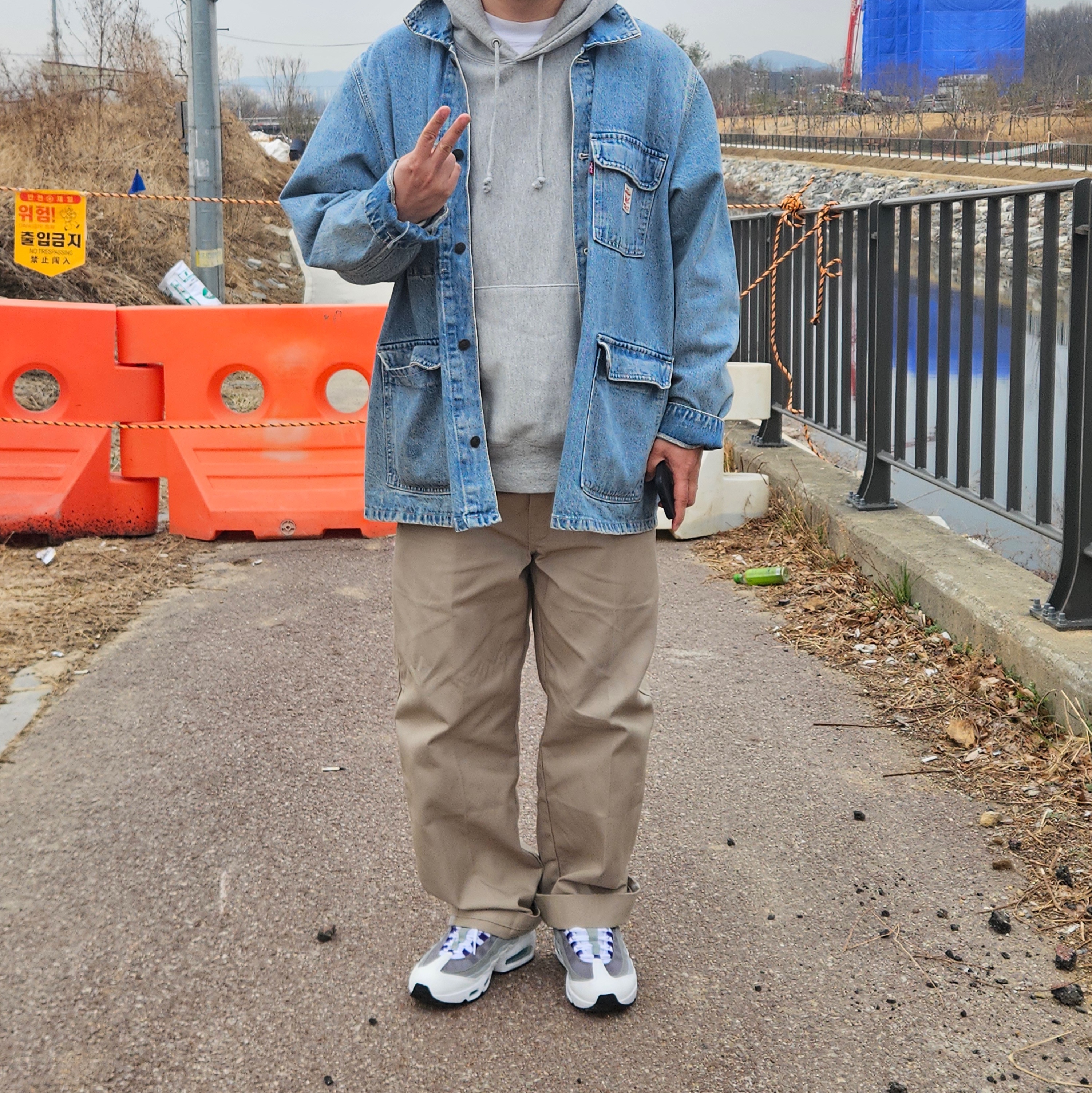 (W) Nike Air Max 95 White Emerald Green 착용 스타일