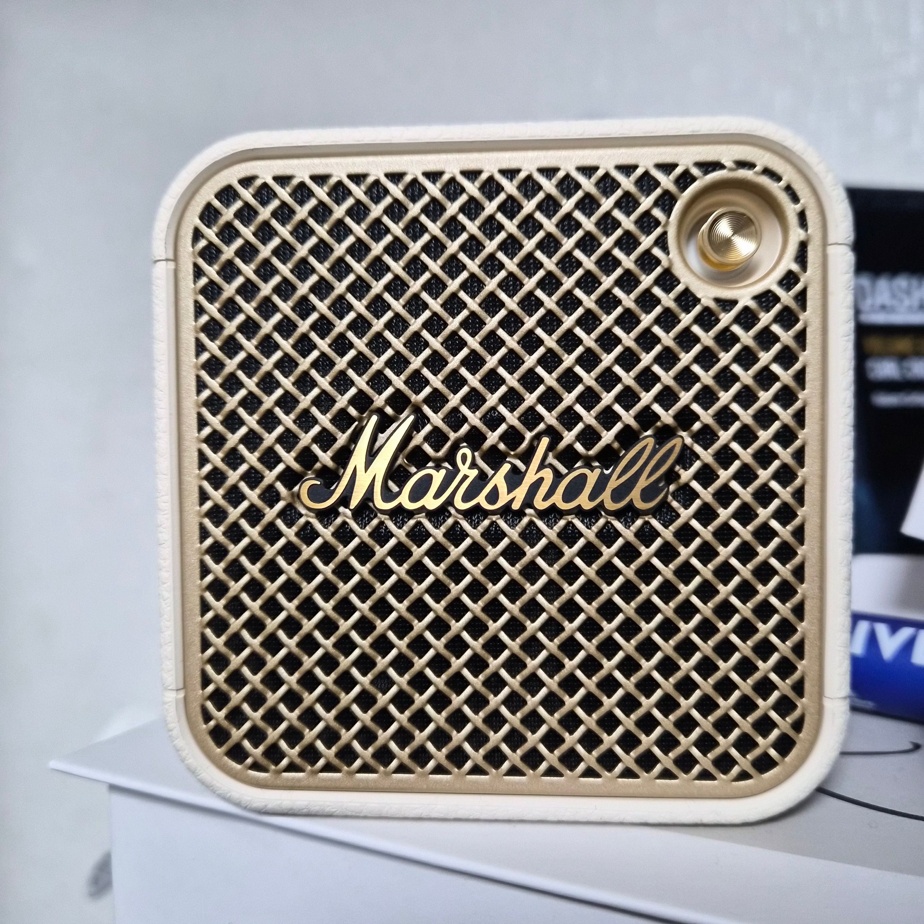 Marshall Willen II Cream (Korean Ver.) 착용 스타일
