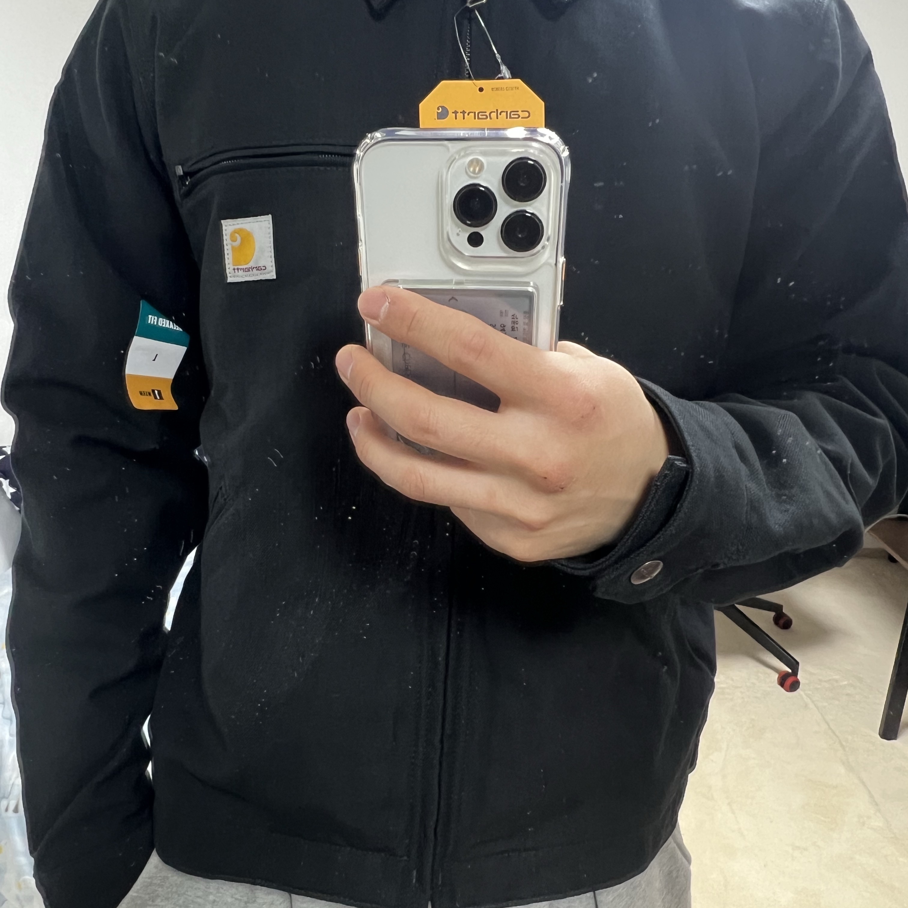 Carhartt Blanket Lined Relaxed Fit Regular Duck Detroit Jacket Black 착용 스타일