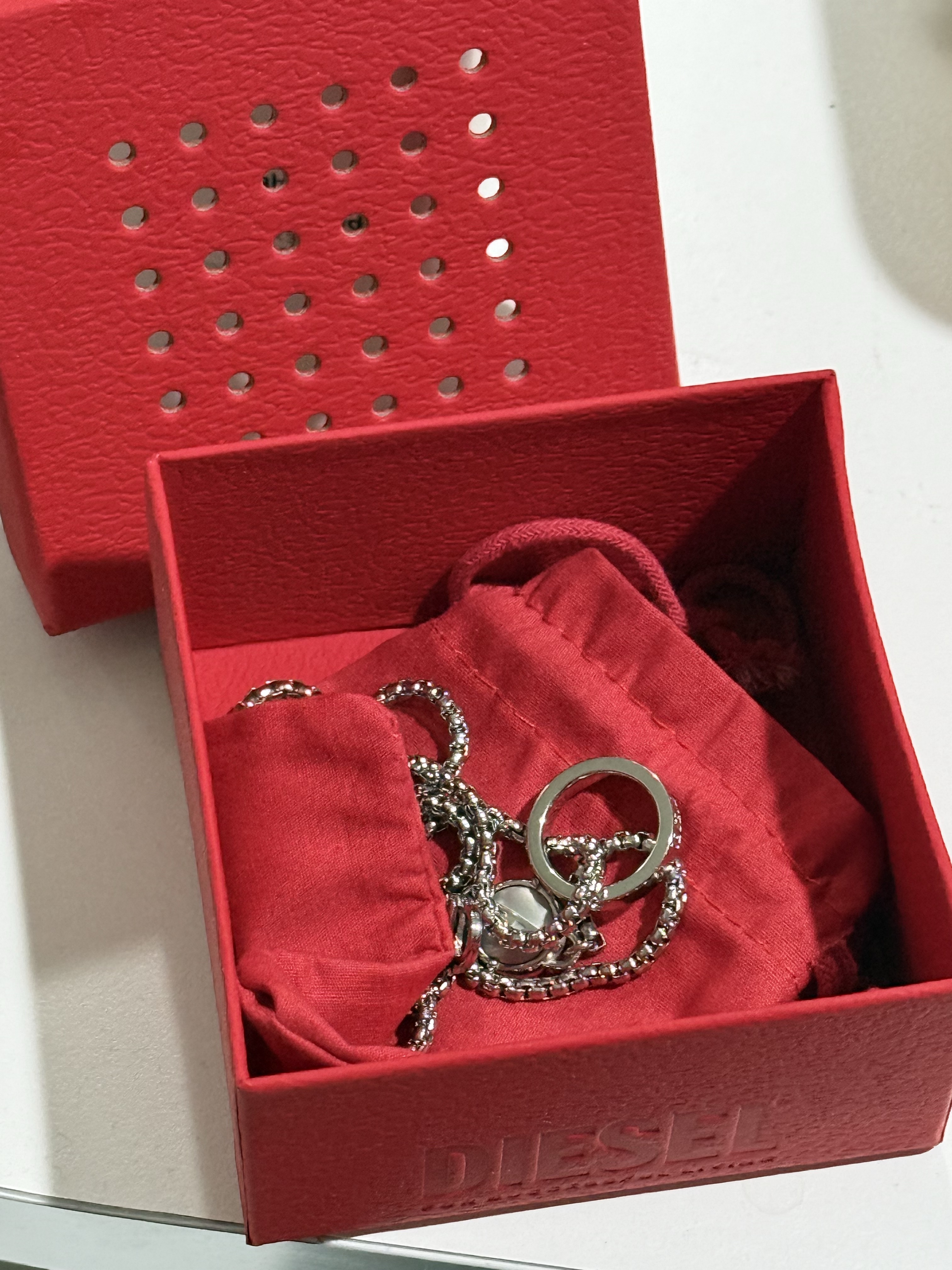 Diesel Dx1168040 Stainless Steel Double Pendant Necklace Silver, AMI de Coeur Cardigan Black 착용 스타일 - 2