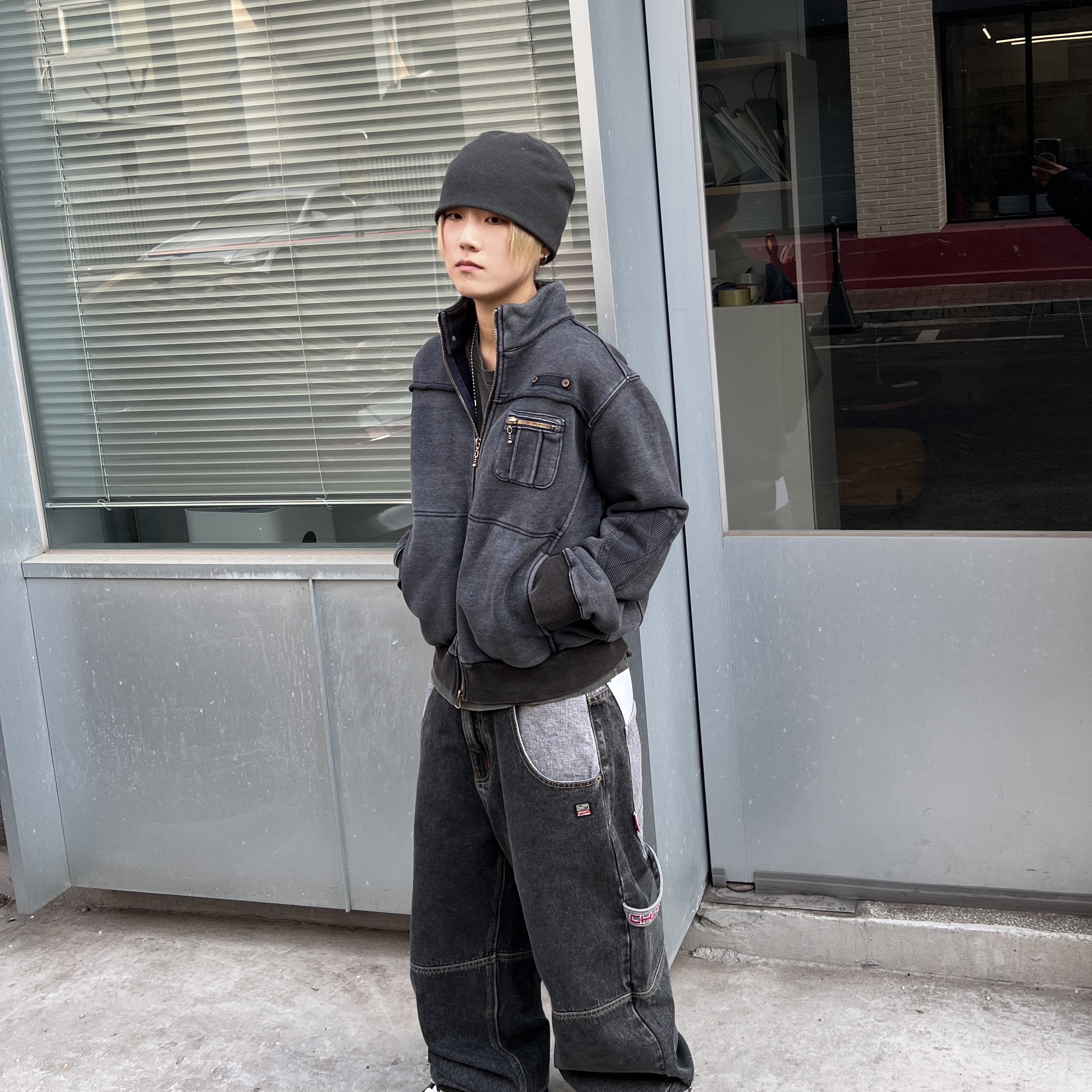 MAINBOOTH Field Combat Jacket NAVY 착용 스타일 - 4