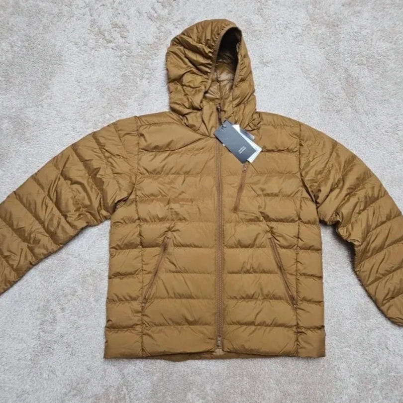 Musinsa Standard City Leisure Hooded Light Down Jacket Desert Brown 착용 스타일