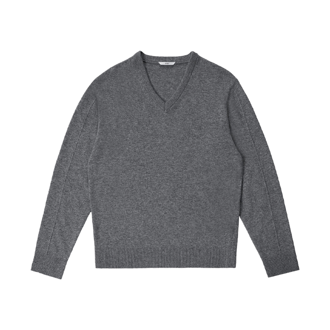 에스티유 핀턱 브이넥 니트 인 그레이(STU Pin Tuck V-Neck Knit In Grey)