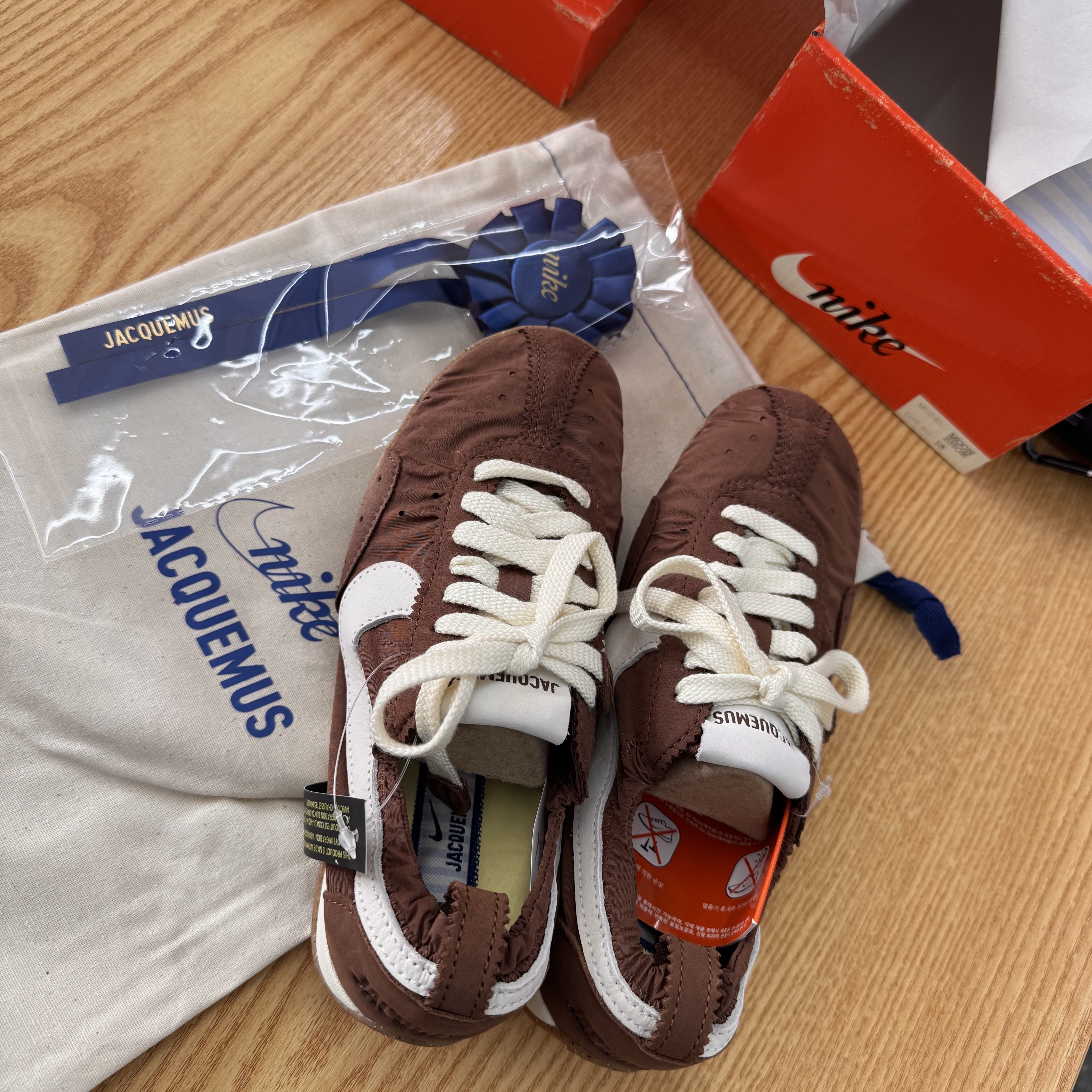 Nike x Jacquemus Moon Shoe SP Fauna Brown Cashmere 착용 스타일