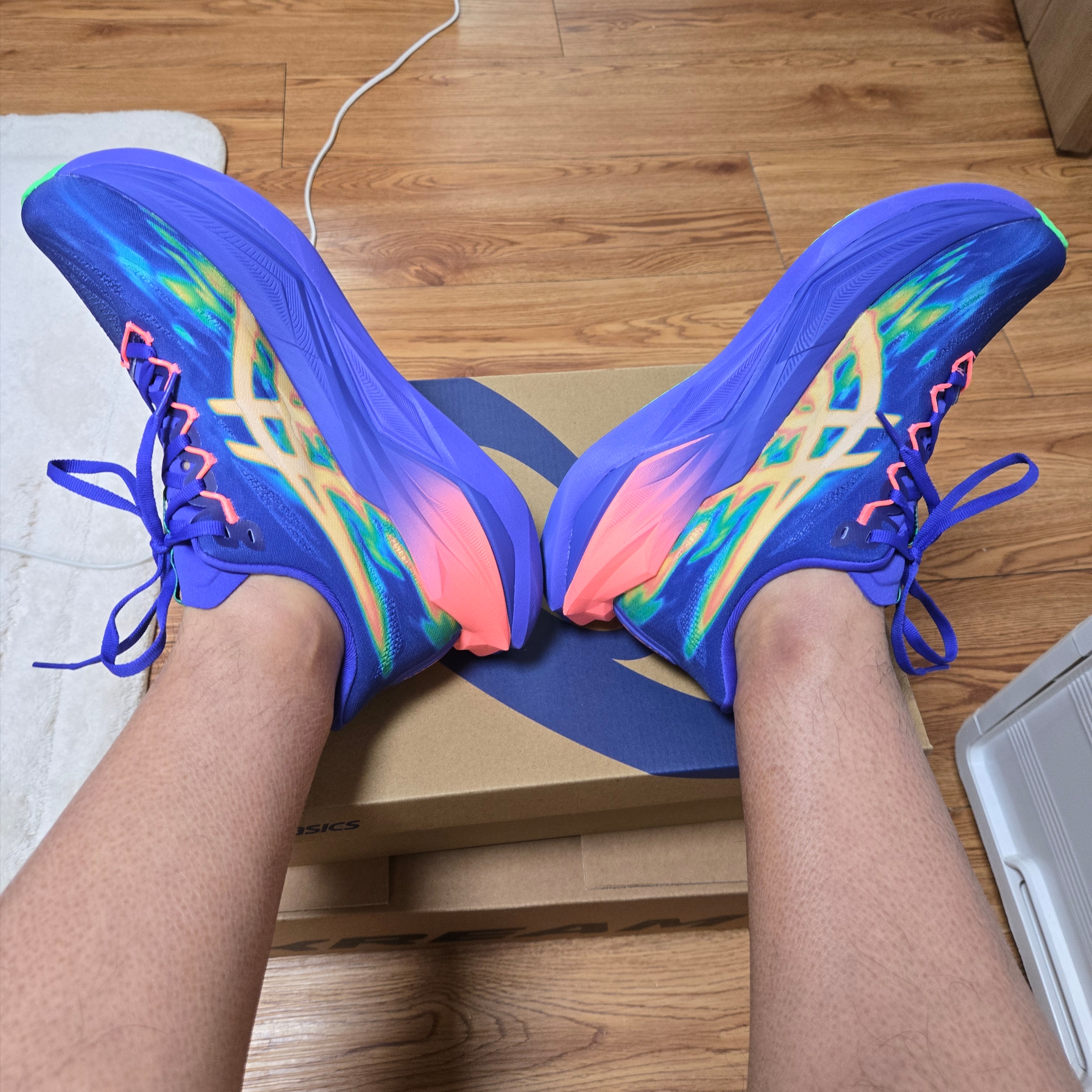 Asics Superblast 3 Cobalt Burst Light Orange 착용 스타일 - 9