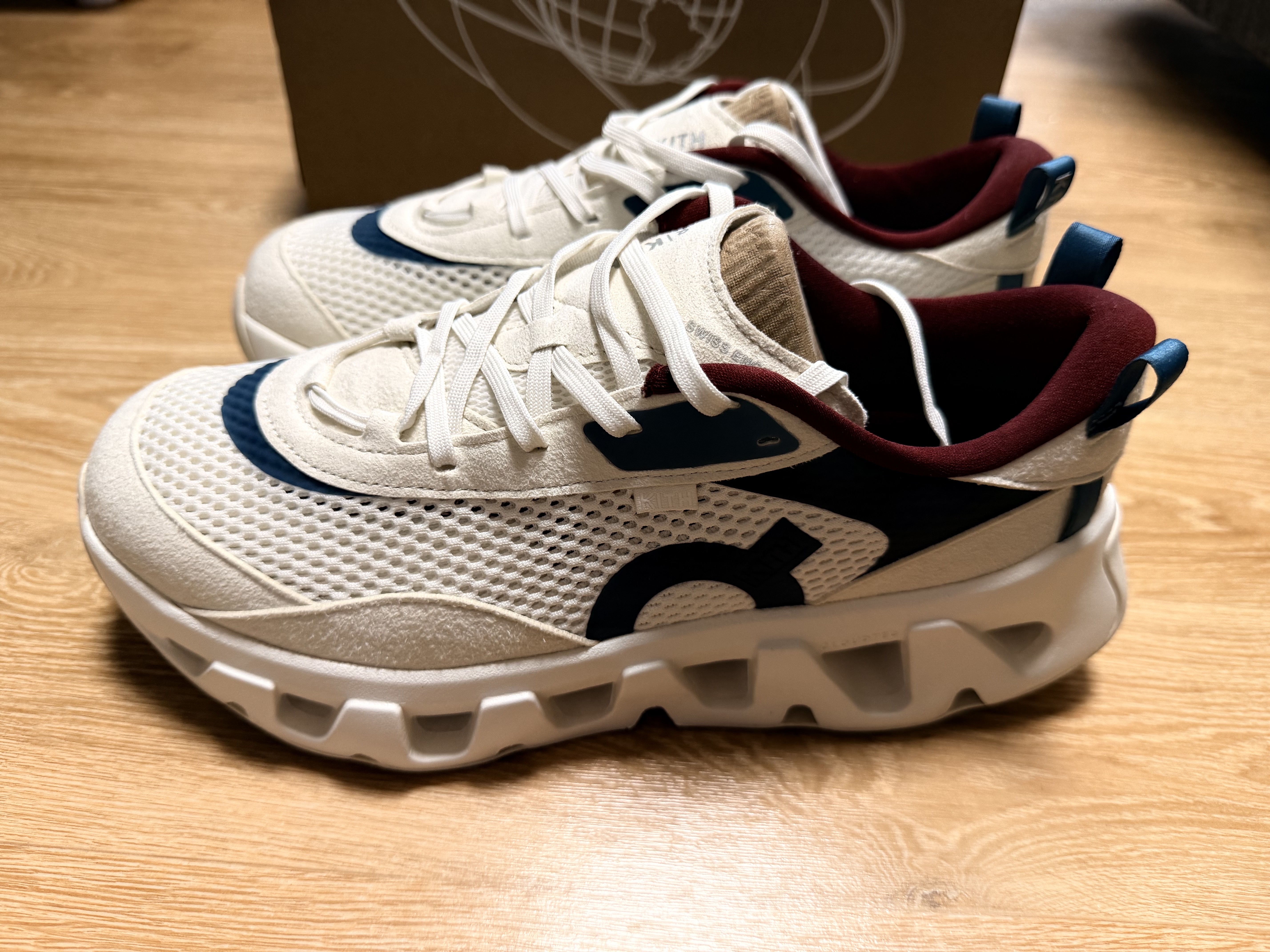 On Running x Kith K-Tech 2 White Real Teal 착용 스타일