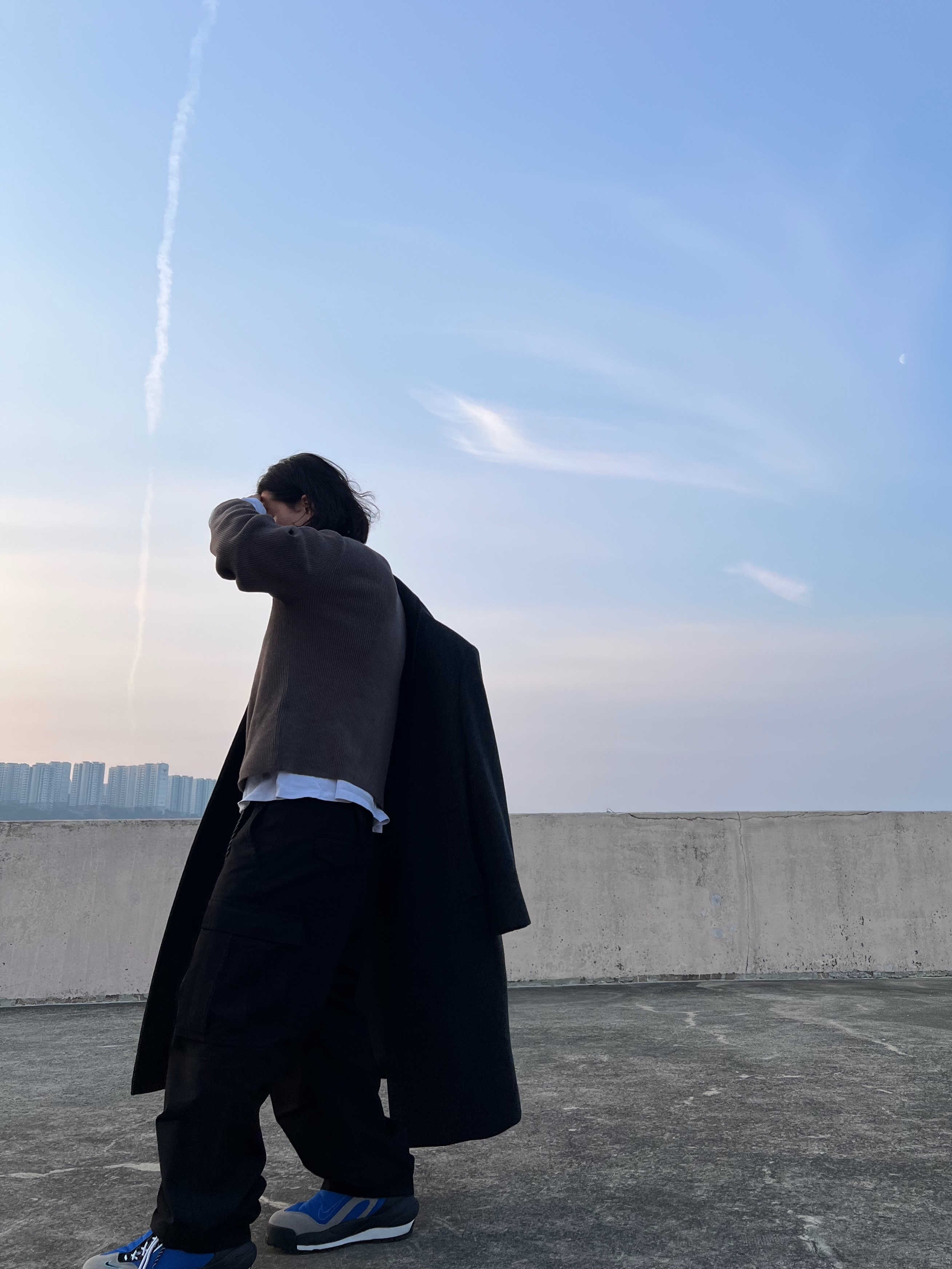 Nike x Sacai Magmascape SP Varsity Royal, Jieda Western Belt Black 착용 스타일 - 6
