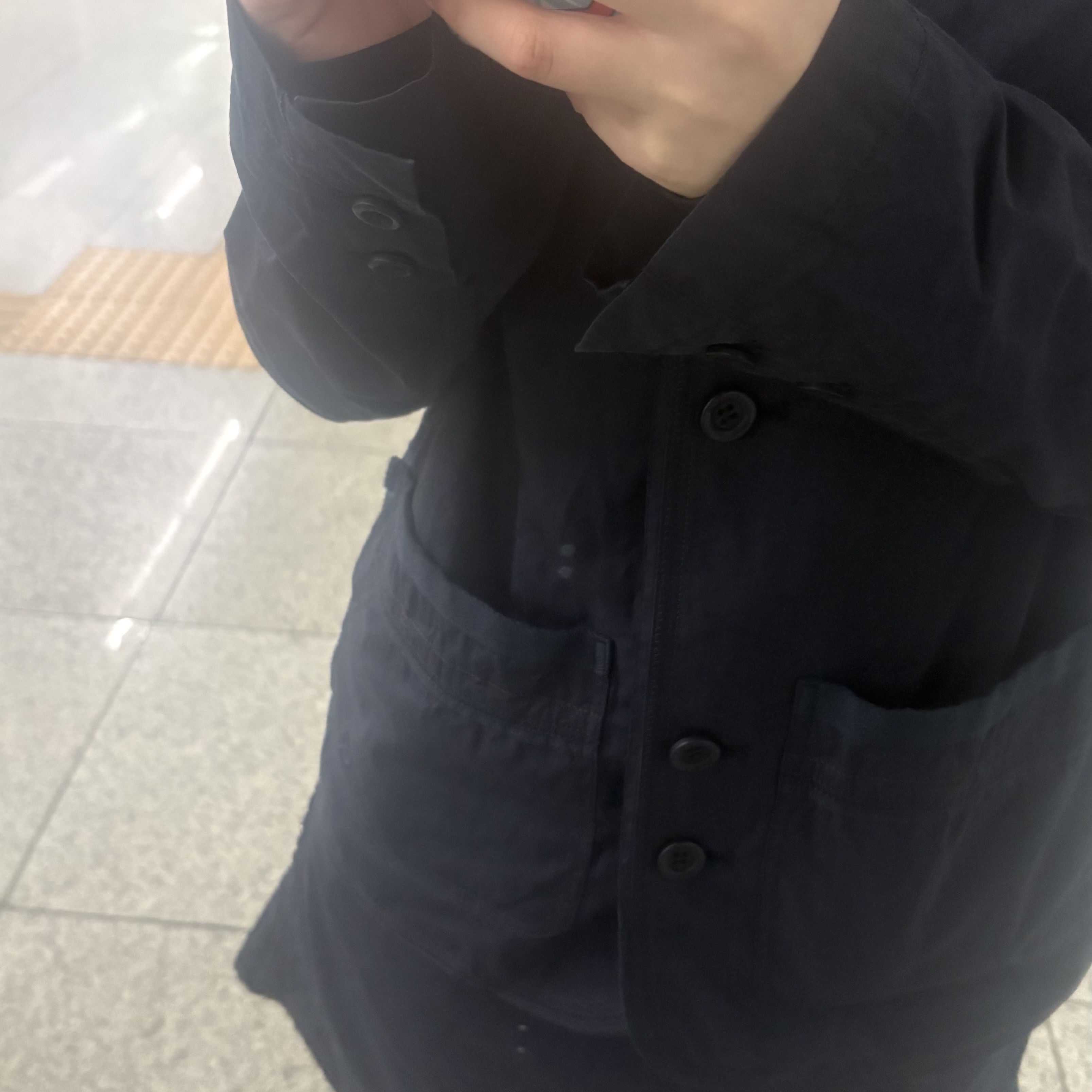 COYSEIO Raw Edge Cotton Jacket Navy, COYSEIO Double-Layer Striped Socks Navy 착용 스타일 - 2