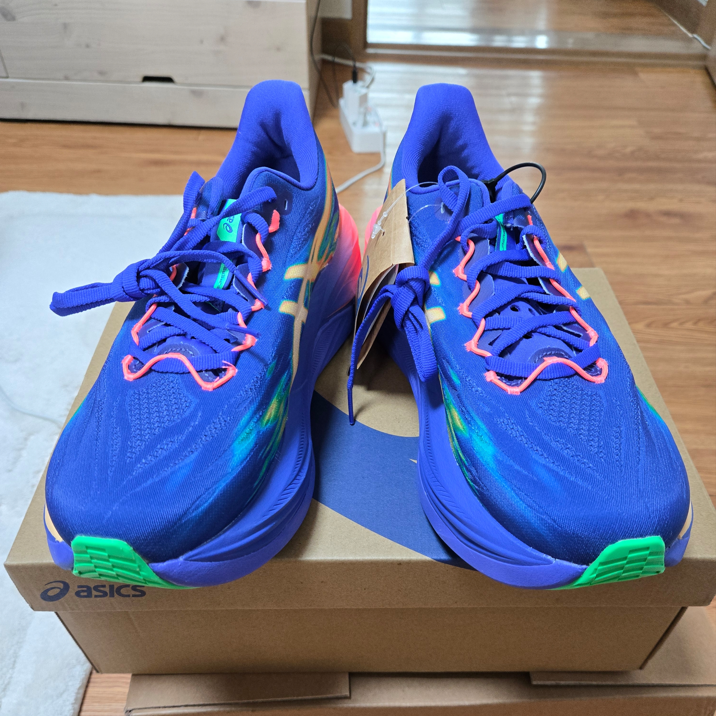 Asics Superblast 3 Cobalt Burst Light Orange 착용 스타일 - 1