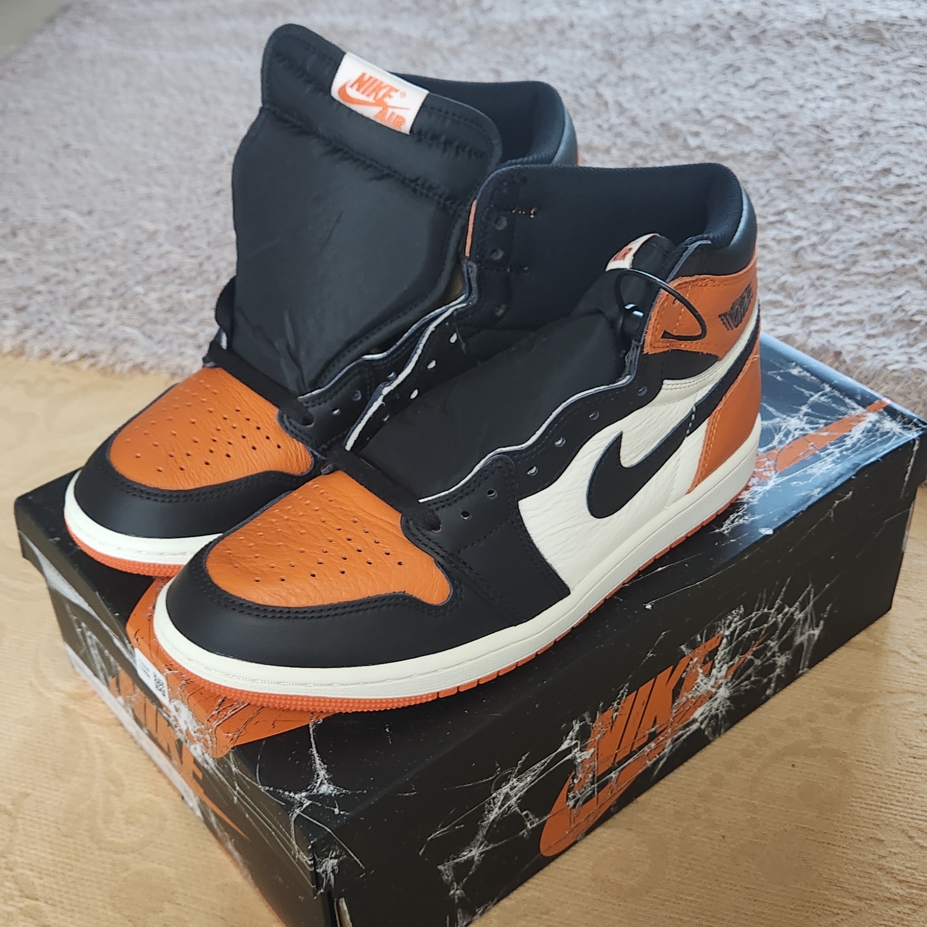 Jordan 1 Retro High OG Shattered Backboard 착용 스타일 - 4