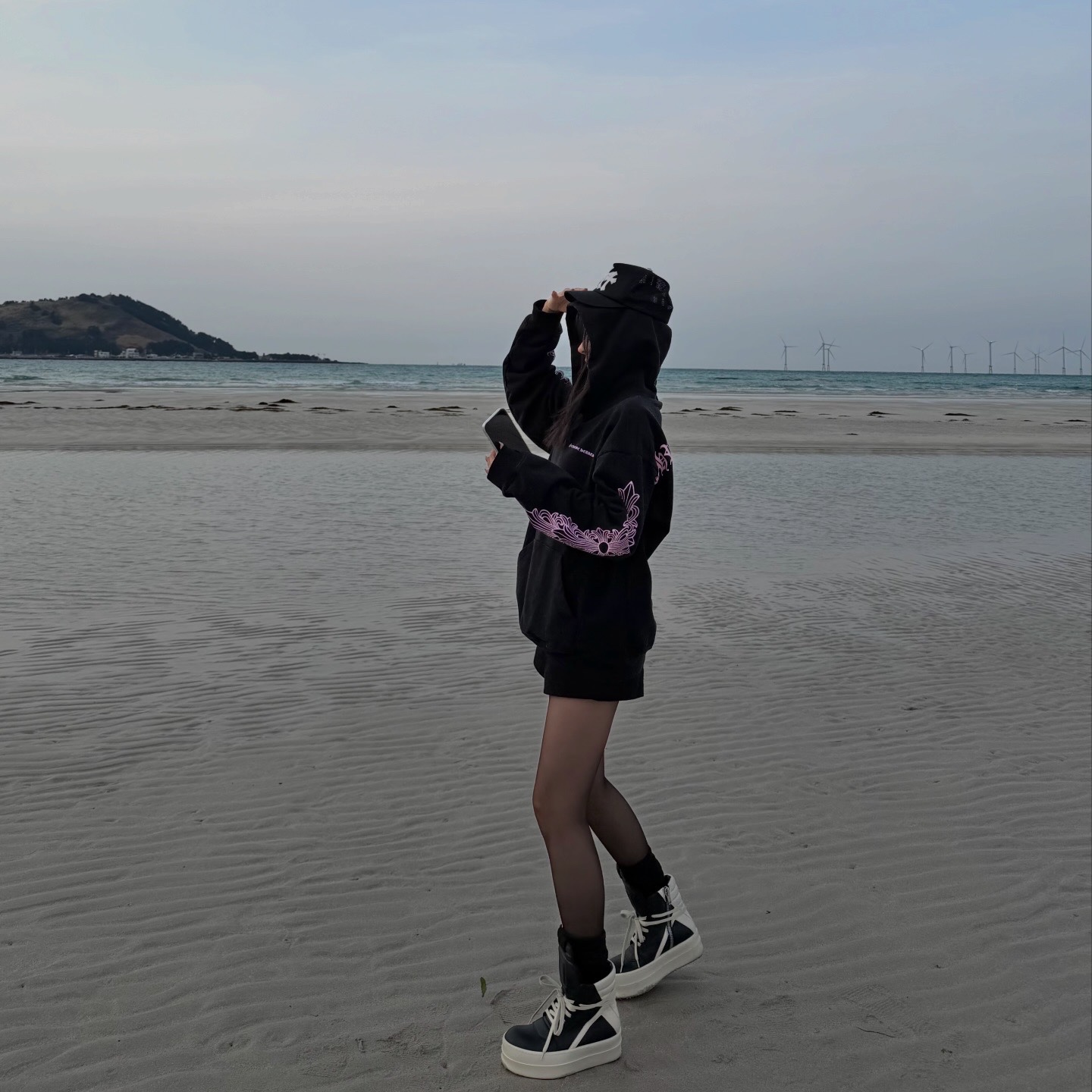 Rick Owens Concordians Mega Bumper Geobasket 착용 스타일 - 1
