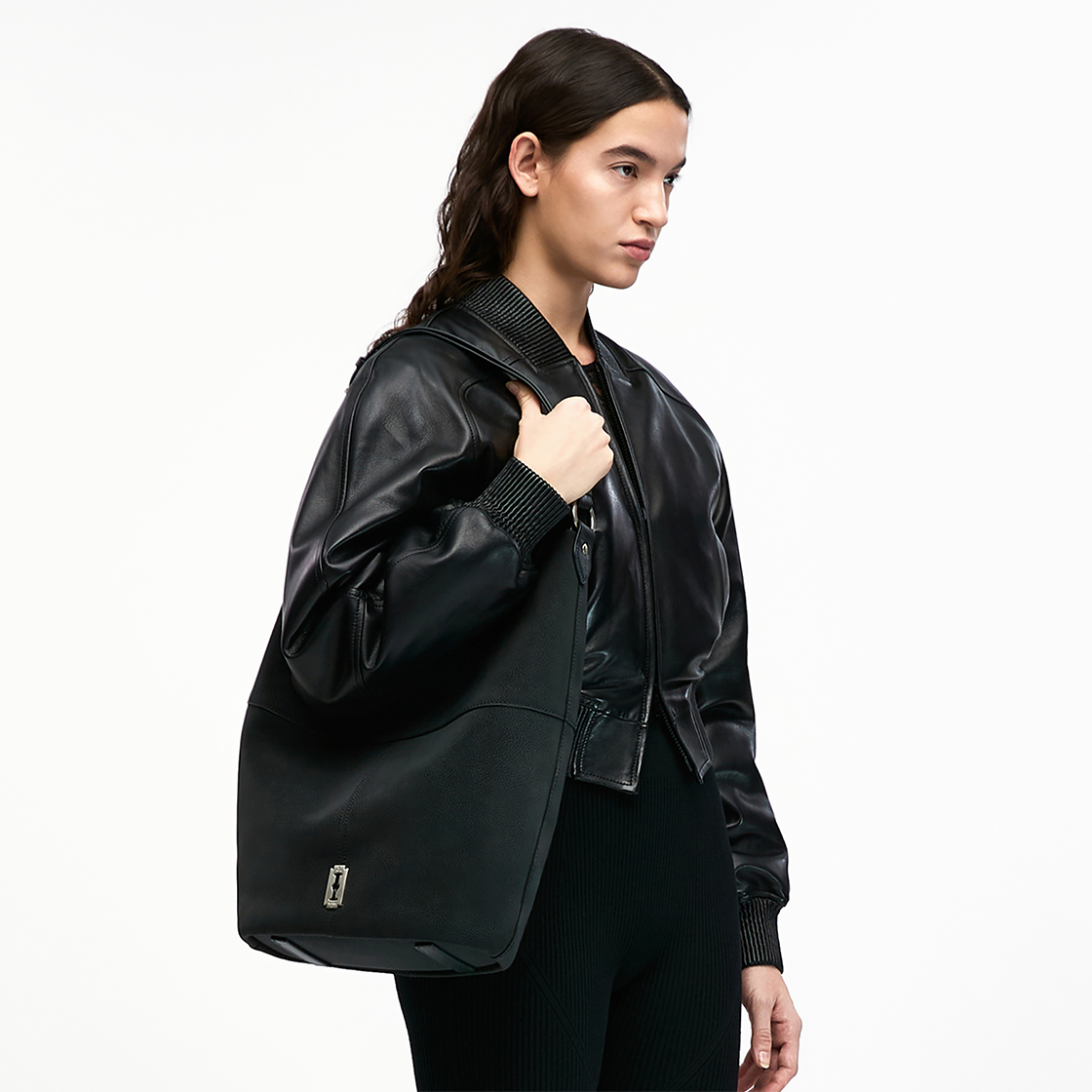 분크 하프문 페블 호보 라지 블랙(vunque Halfmoon Pebble Hobo L Black) - 2