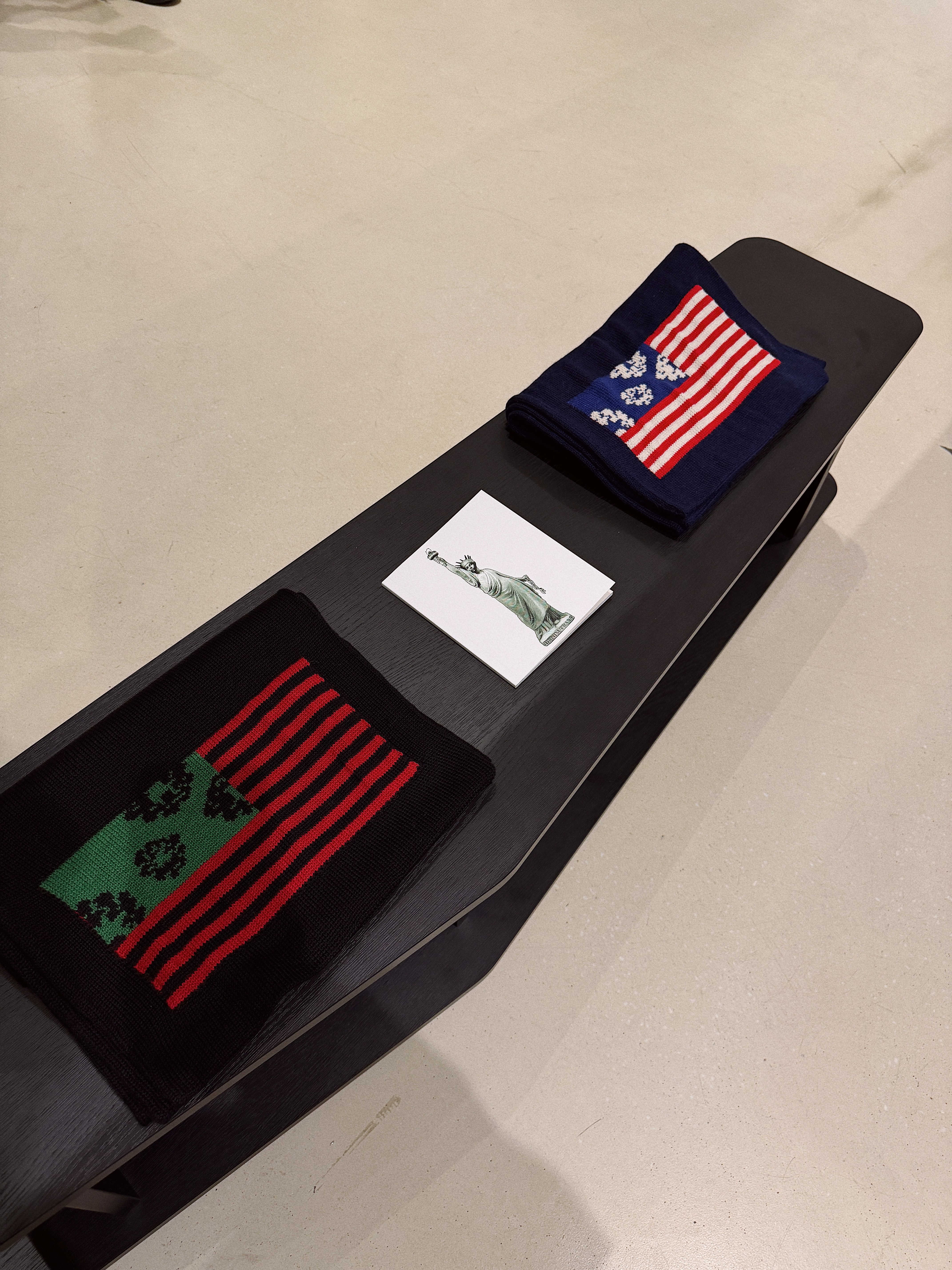 Nonnod Flexible String Check Shirts Classic Blue, Denim Tears The Cotton Wreath Sweatshirt Pink 착용 스타일 - 6