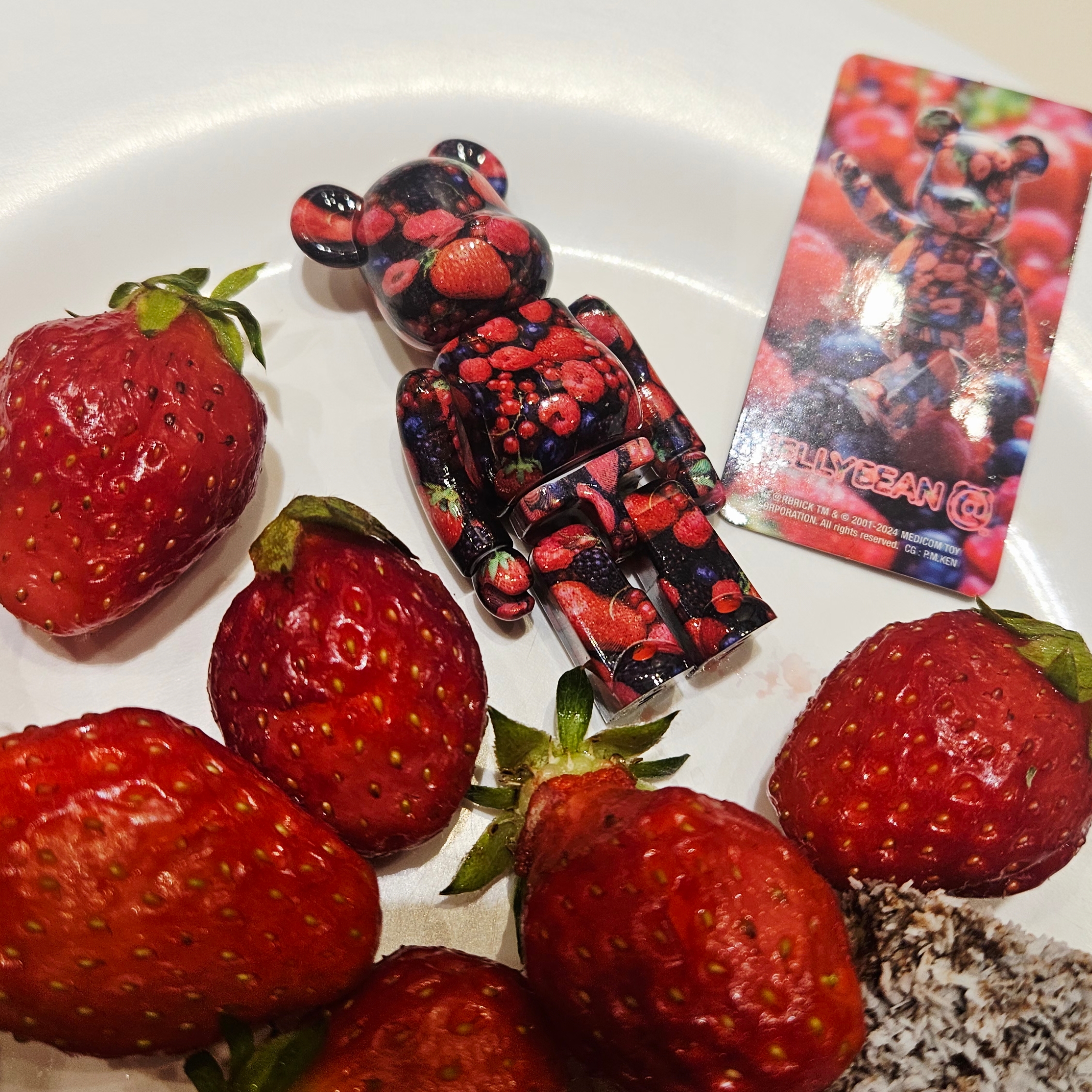 Bearbrick Series 48 Sealed Case 100% (24 Blind Boxes) 착용 스타일 - 2