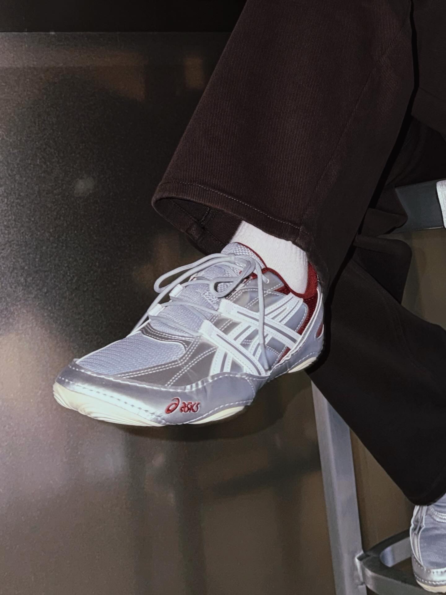 Asics Hypersync Piedmont Grey Pure Silver 착용 스타일 - 7