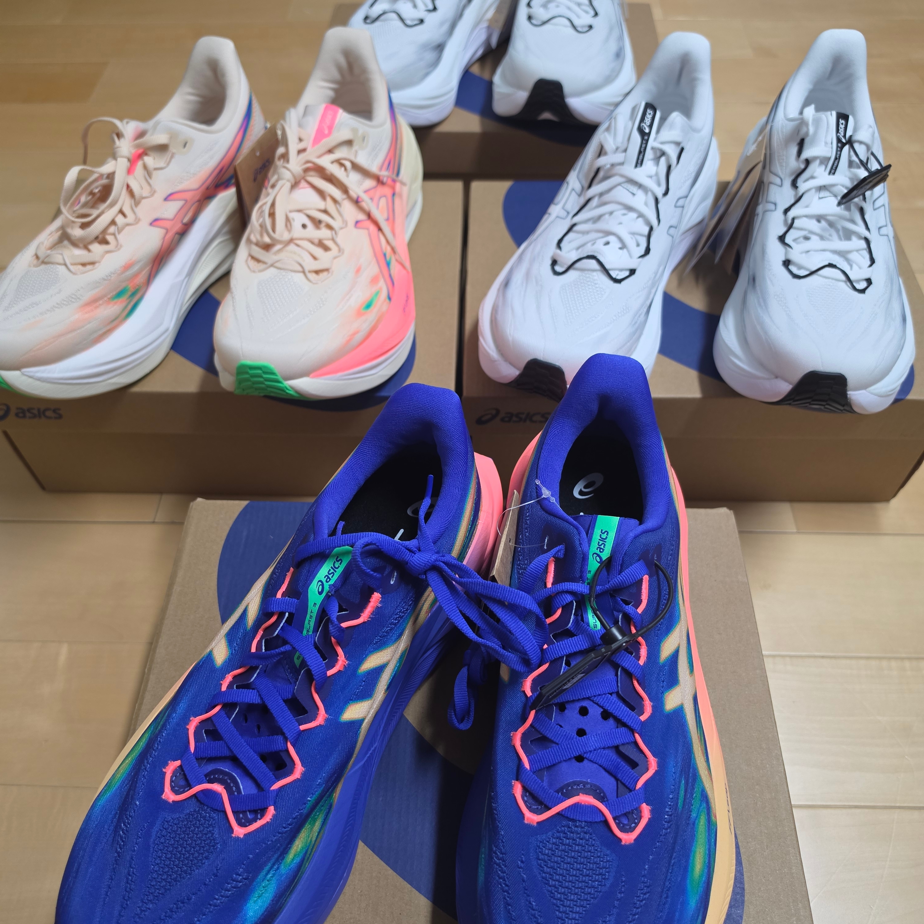 Asics Superblast 3 Cobalt Burst Light Orange 착용 스타일 - 1