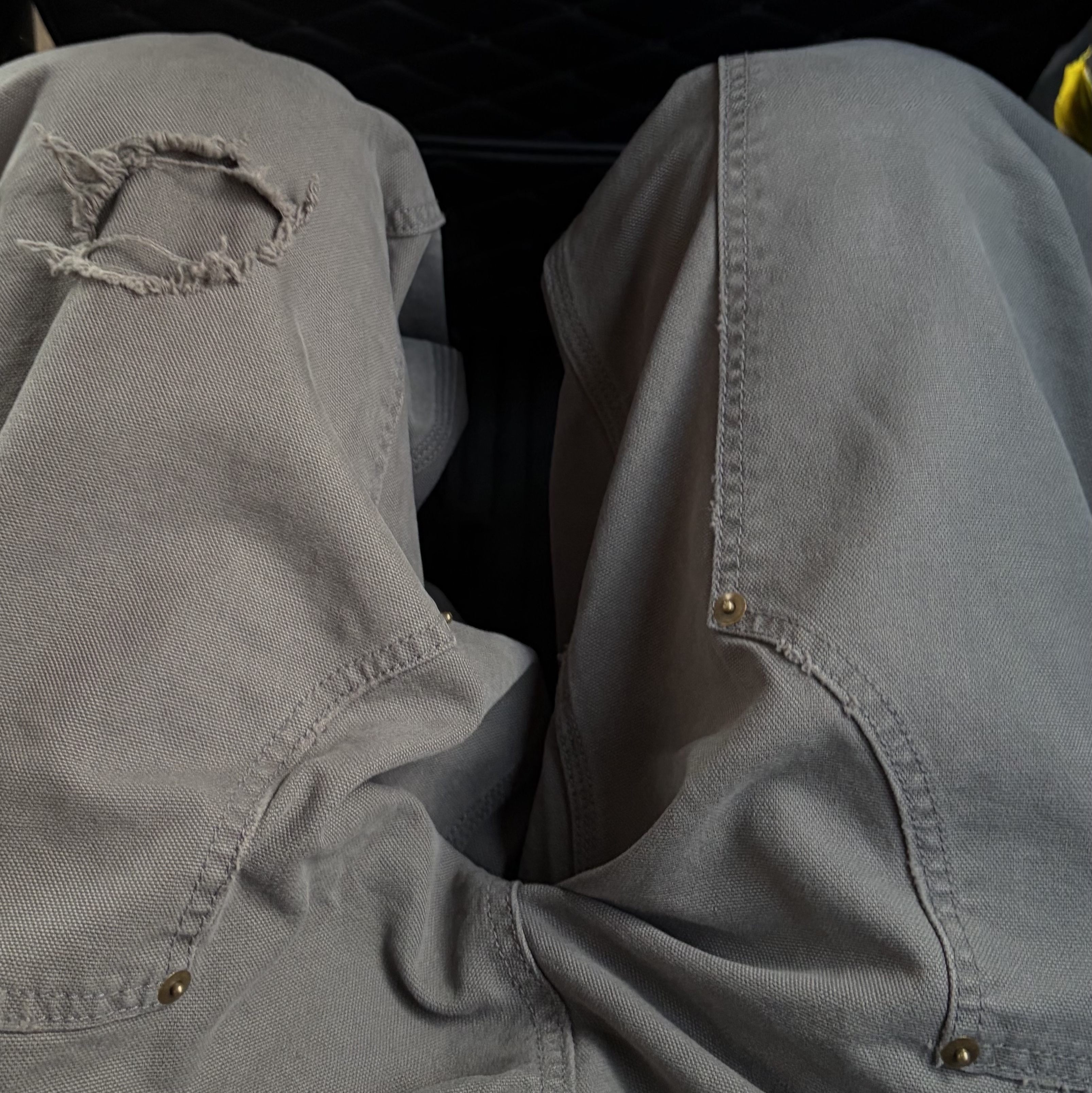 Undermycar Army Canvas Carpenter Pants Khaki Gray 착용 스타일 - 1
