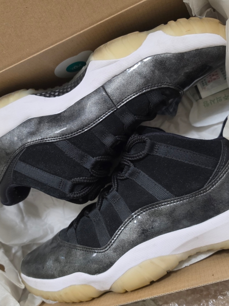 Jordan 11 Retro Low Barons 착용 스타일