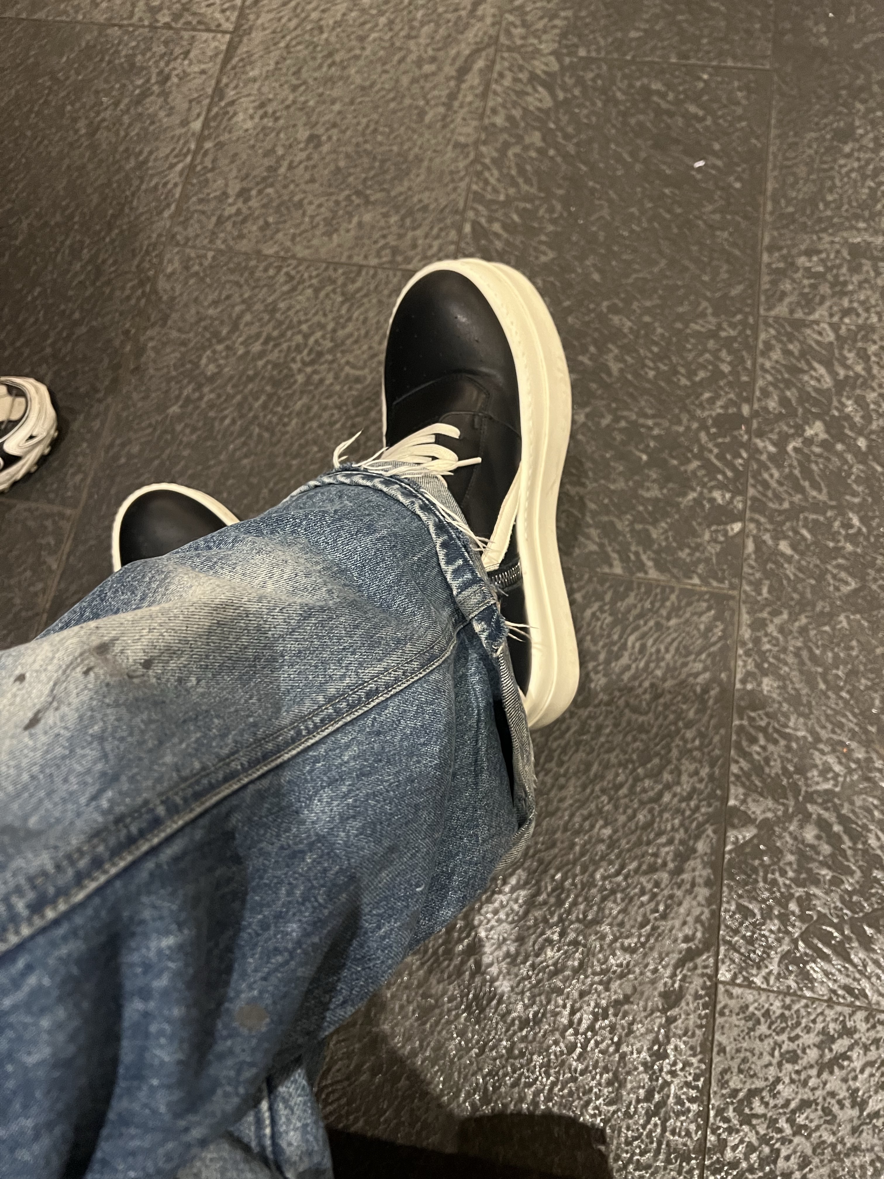 Rick Owens Concordians Mega Bumper Geobasket 착용 스타일 - 2